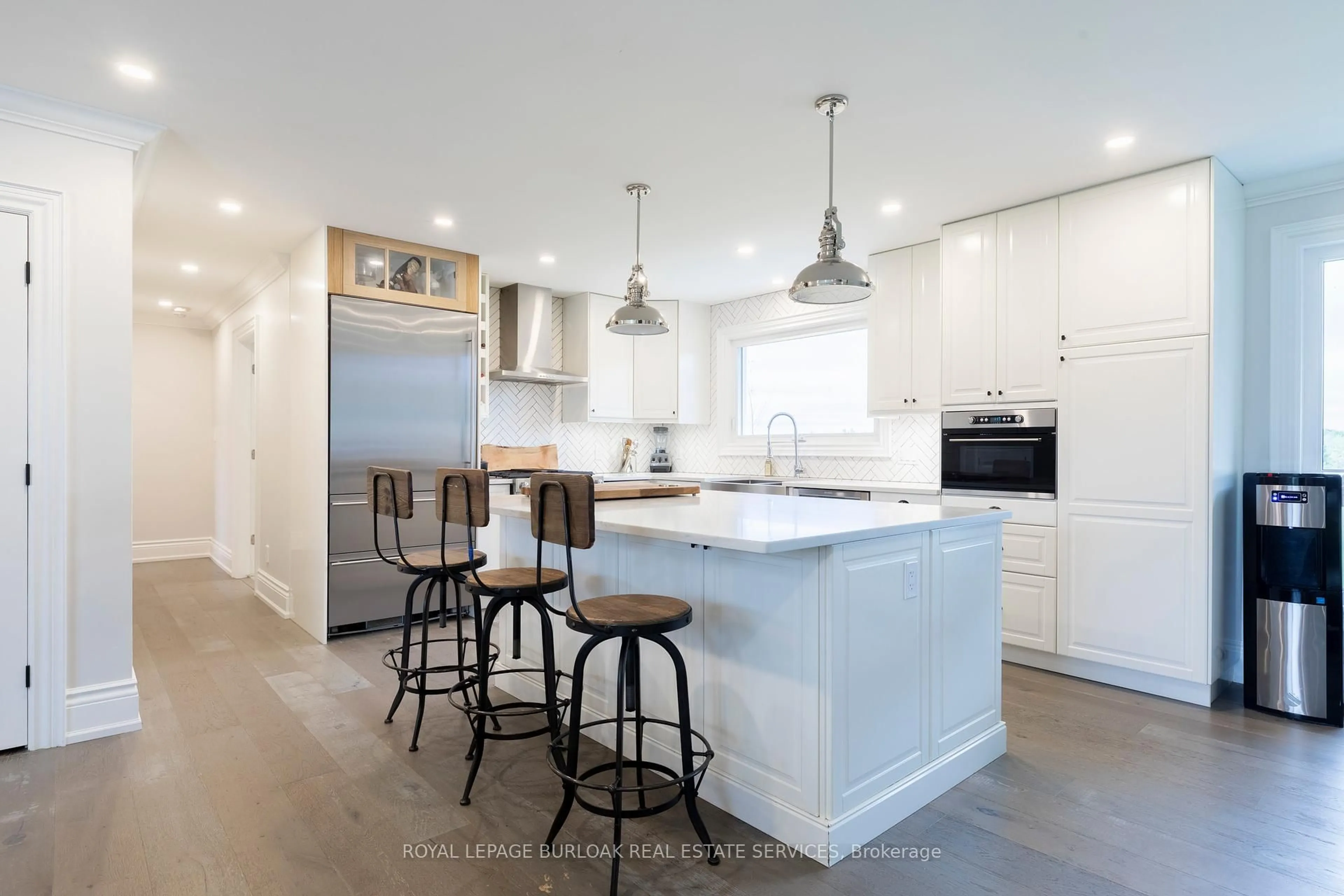 Open concept kitchen, ceramic/tile floor for 1506 6th Con Rd, Hamilton Ontario L0R 1V0