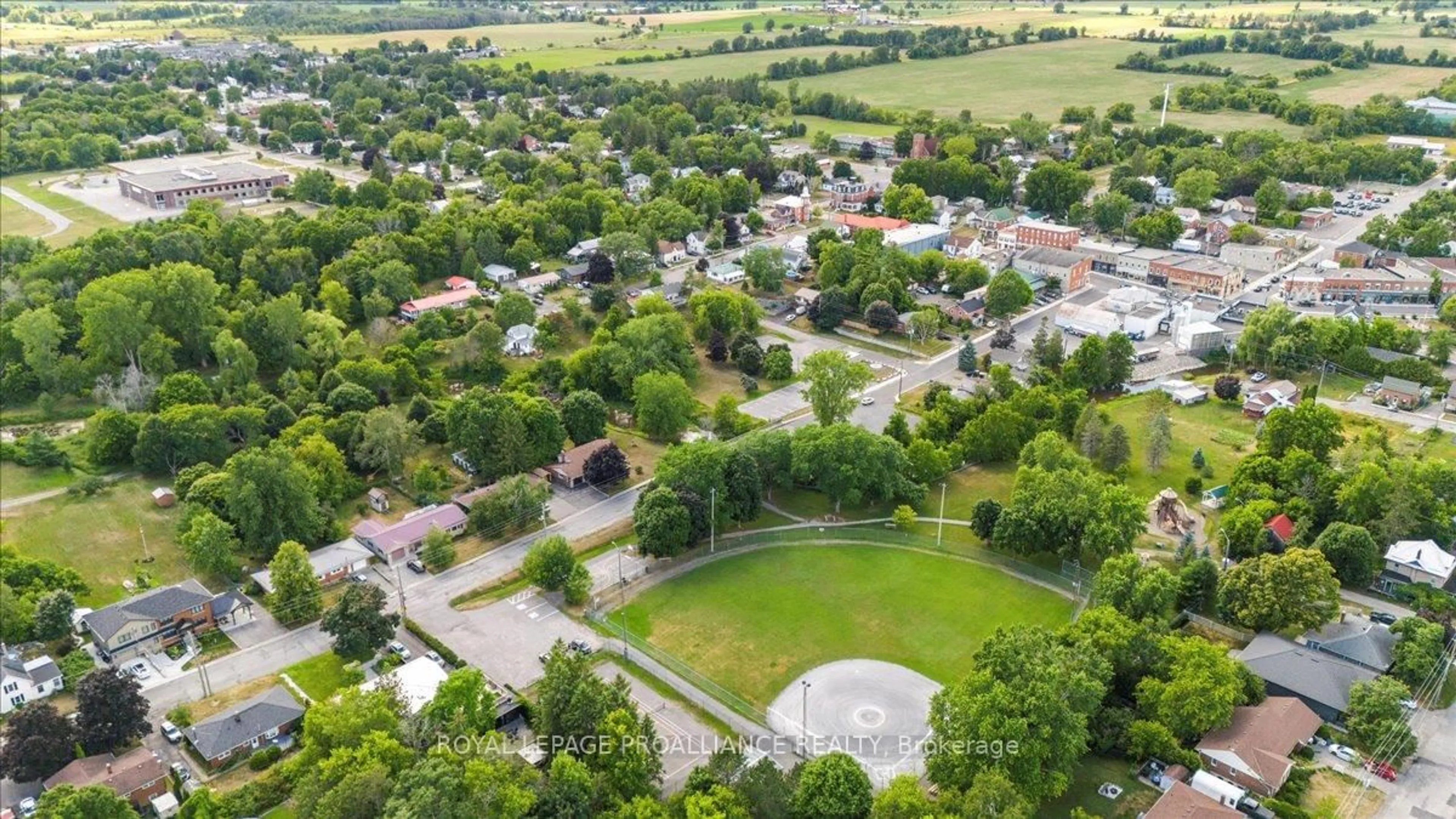 A pic from outside/outdoor area/front of a property/back of a property/a pic from drone, street for 76 Henry St, Stirling Ontario K0K 3E0