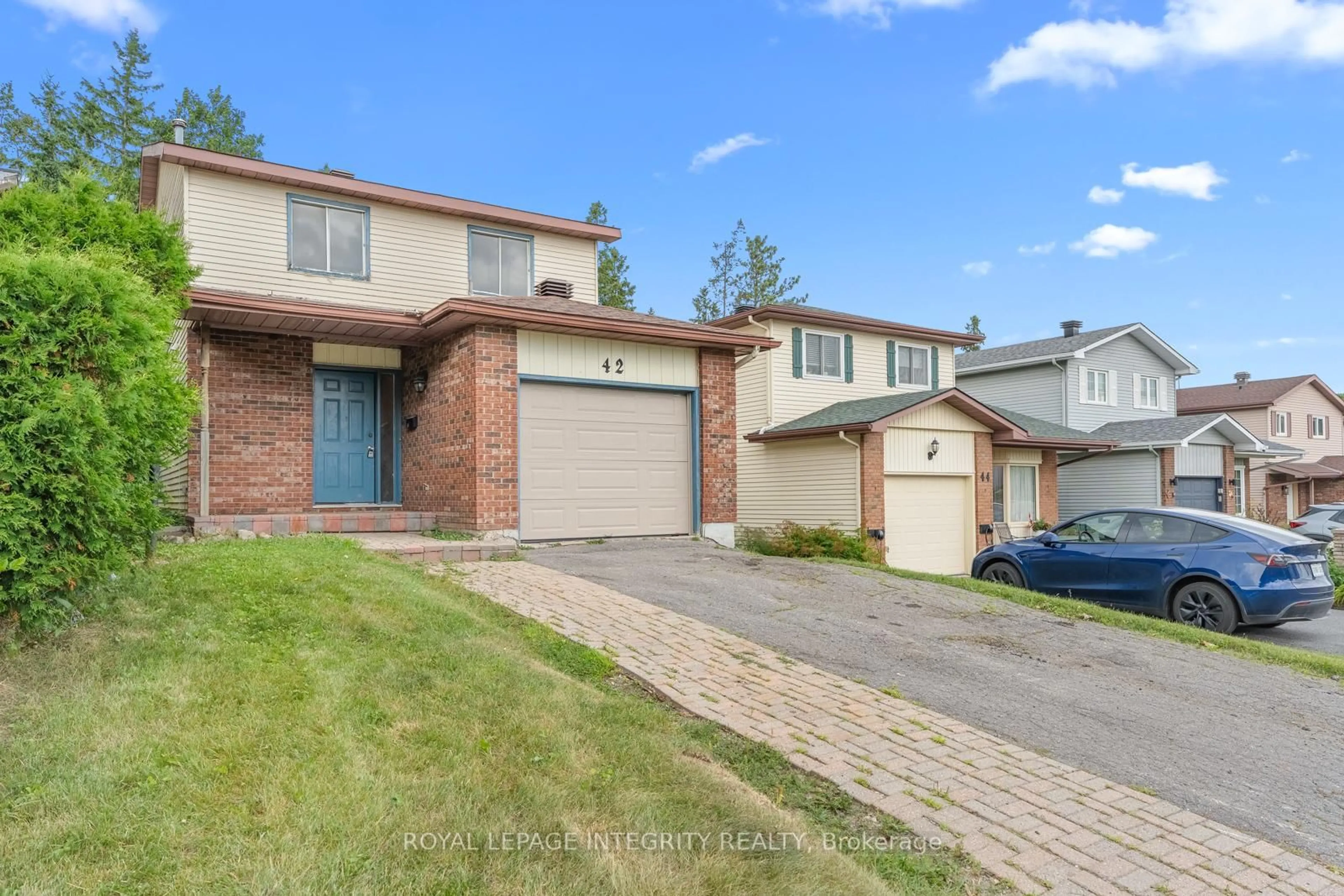 Unknown for 42 Antler Ave, Ottawa Ontario K2J 2H2