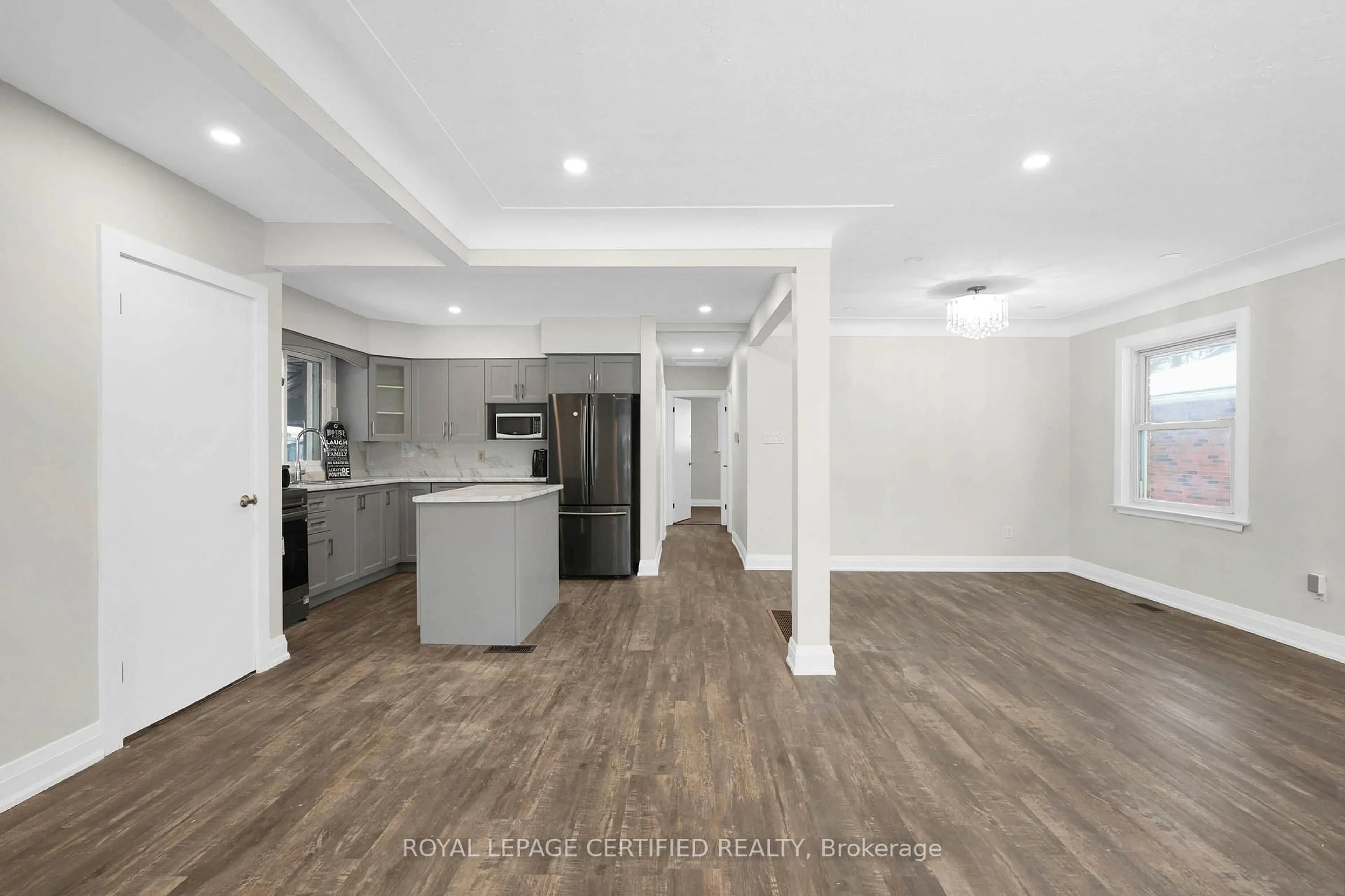 Open concept kitchen, unknown for 637 Ross St, London East Ontario N5Y 3V8