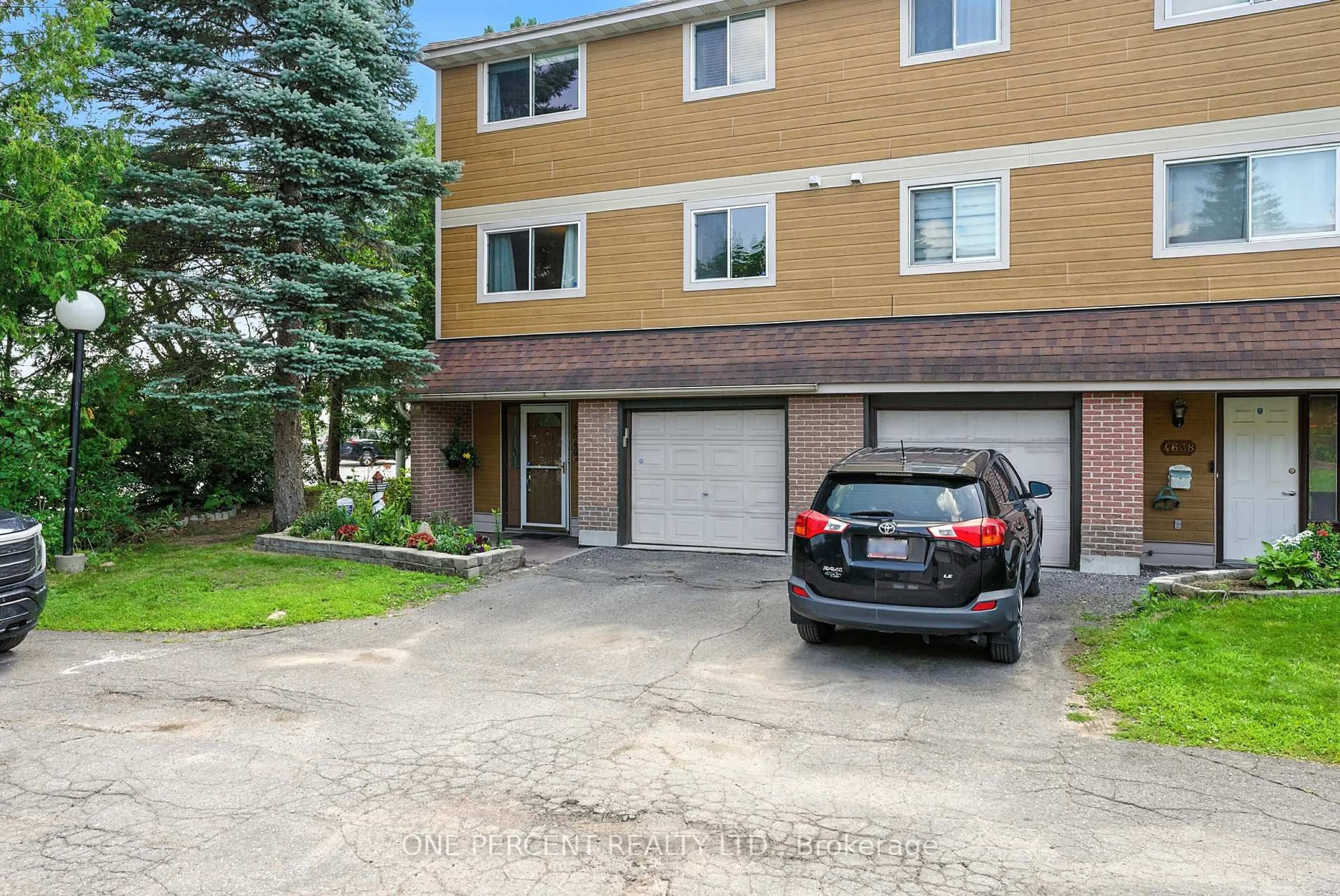 Unknown for 4640 Cosmic Pl #71, Ottawa Ontario K1B 4R8