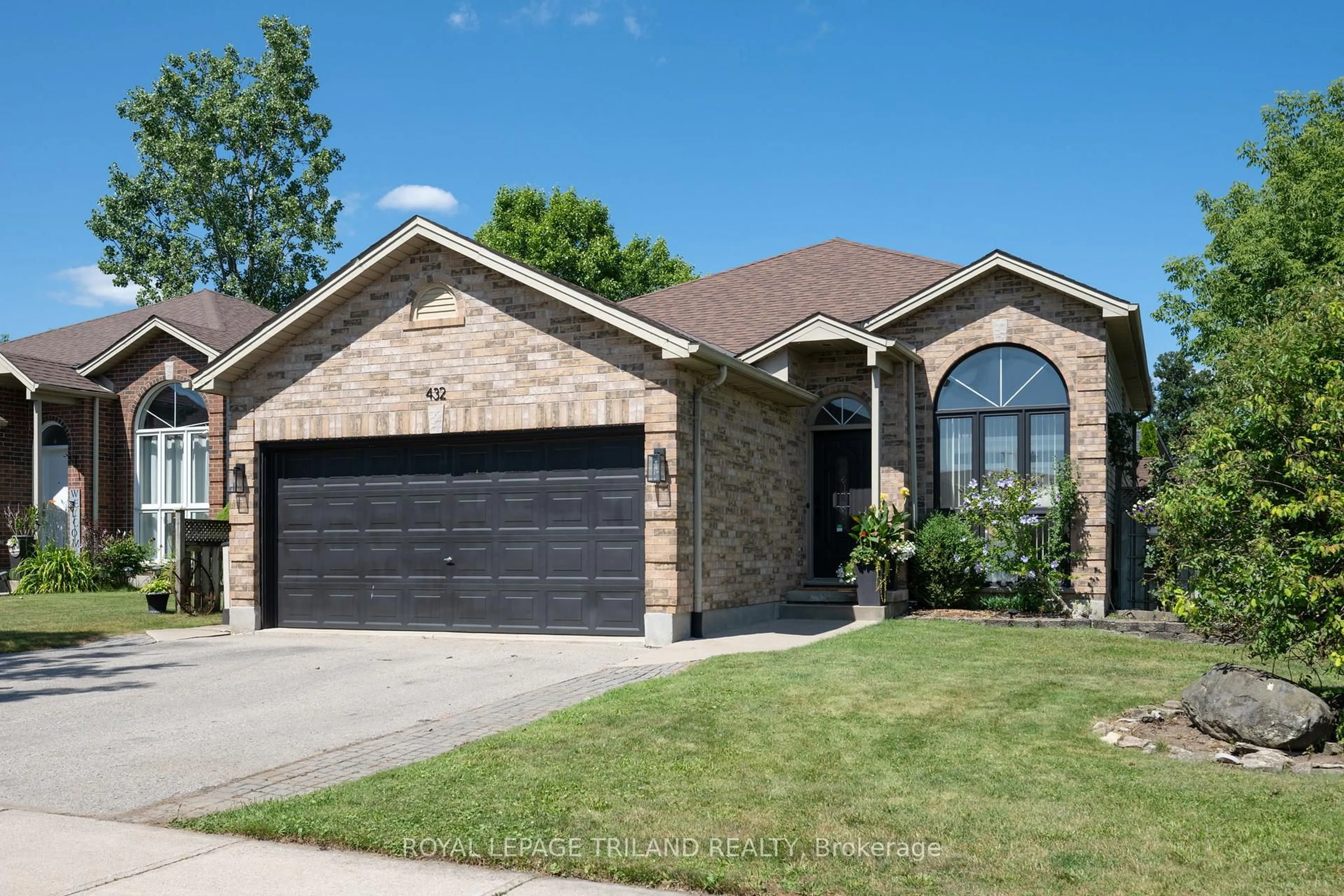 Home with brick exterior material, street for 432 Marconi Blvd, London East Ontario N5V 5E6