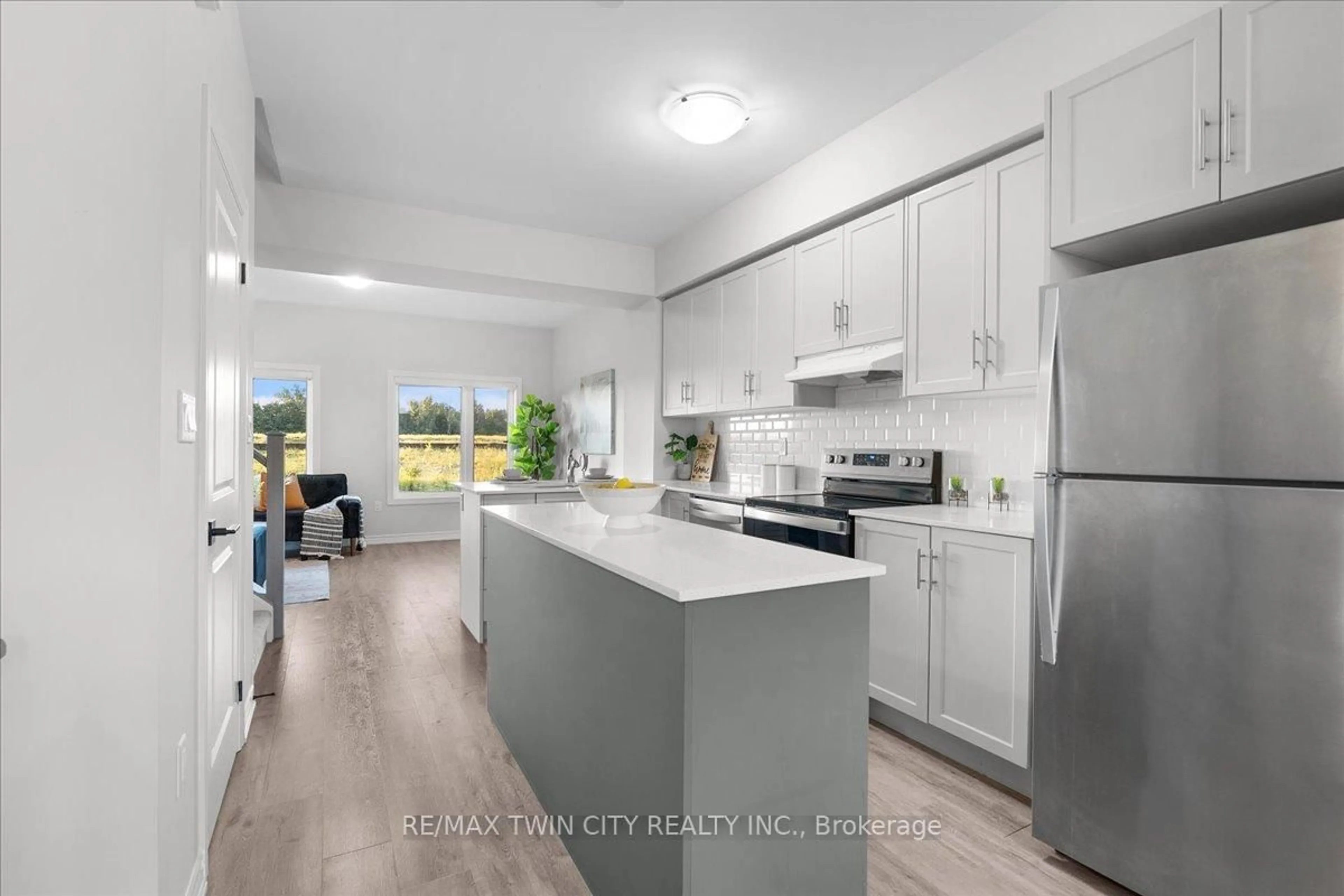 Open concept kitchen, ceramic/tile floor for 314 Equestrian Way #2, Cambridge Ontario N3E 0E4