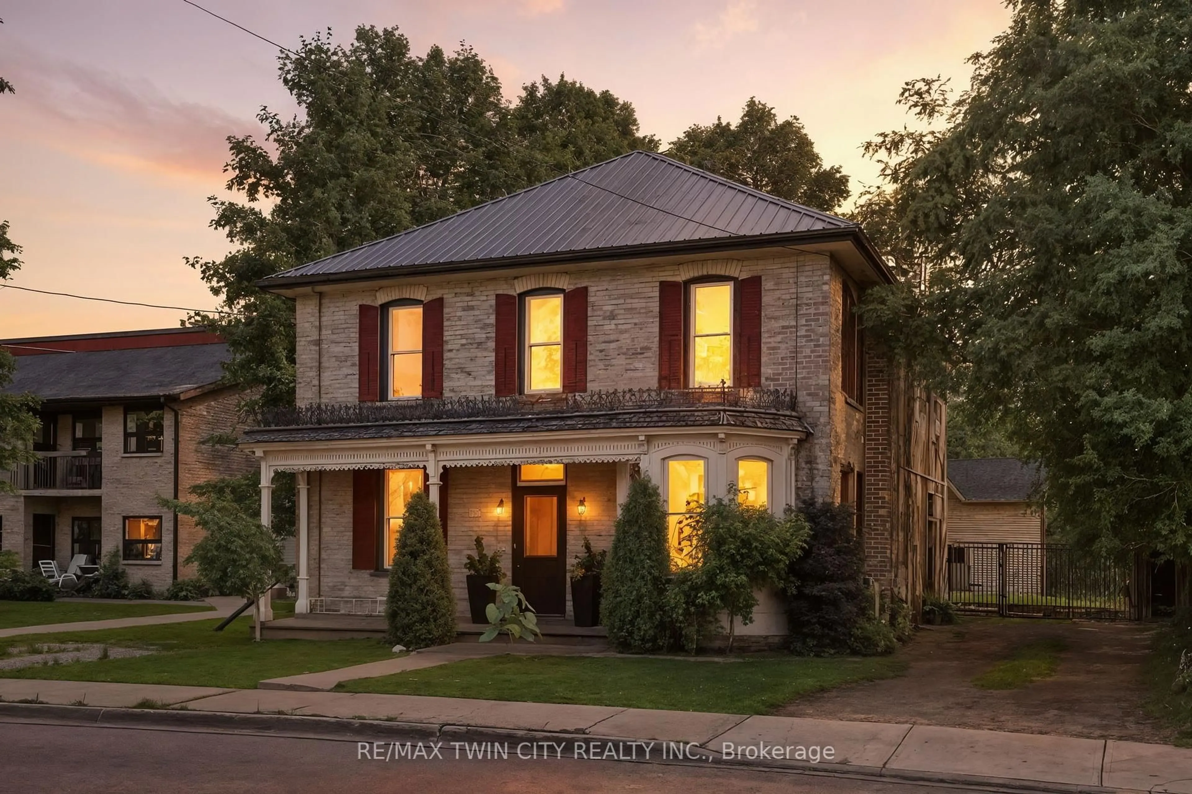 Home with brick exterior material, street for 189 Stanley St, North Dumfries Ontario N0B 1E0