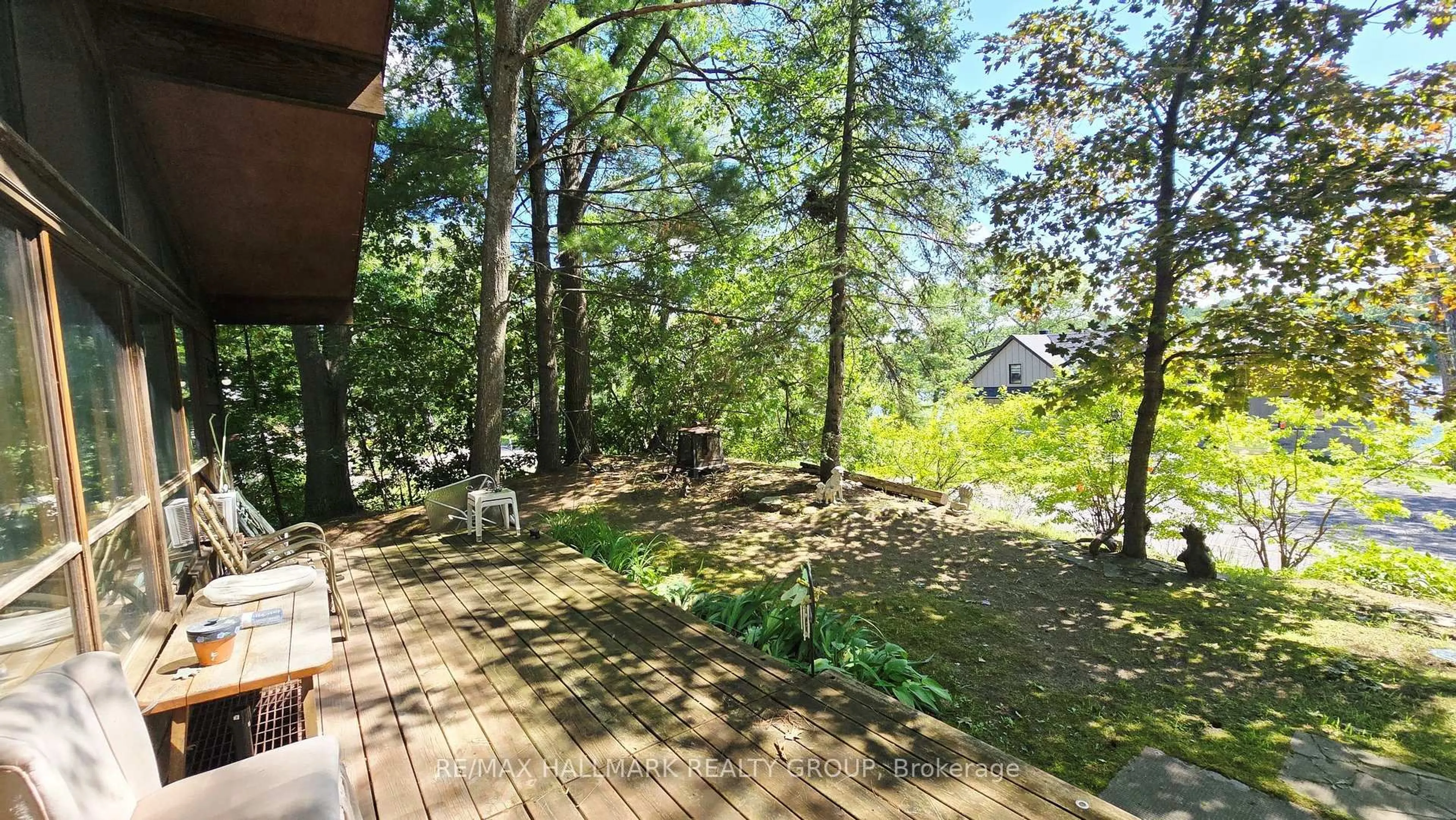 Patio, forest/trees view for 1087 Bayview Dr, Ottawa Ontario K0A 3M0