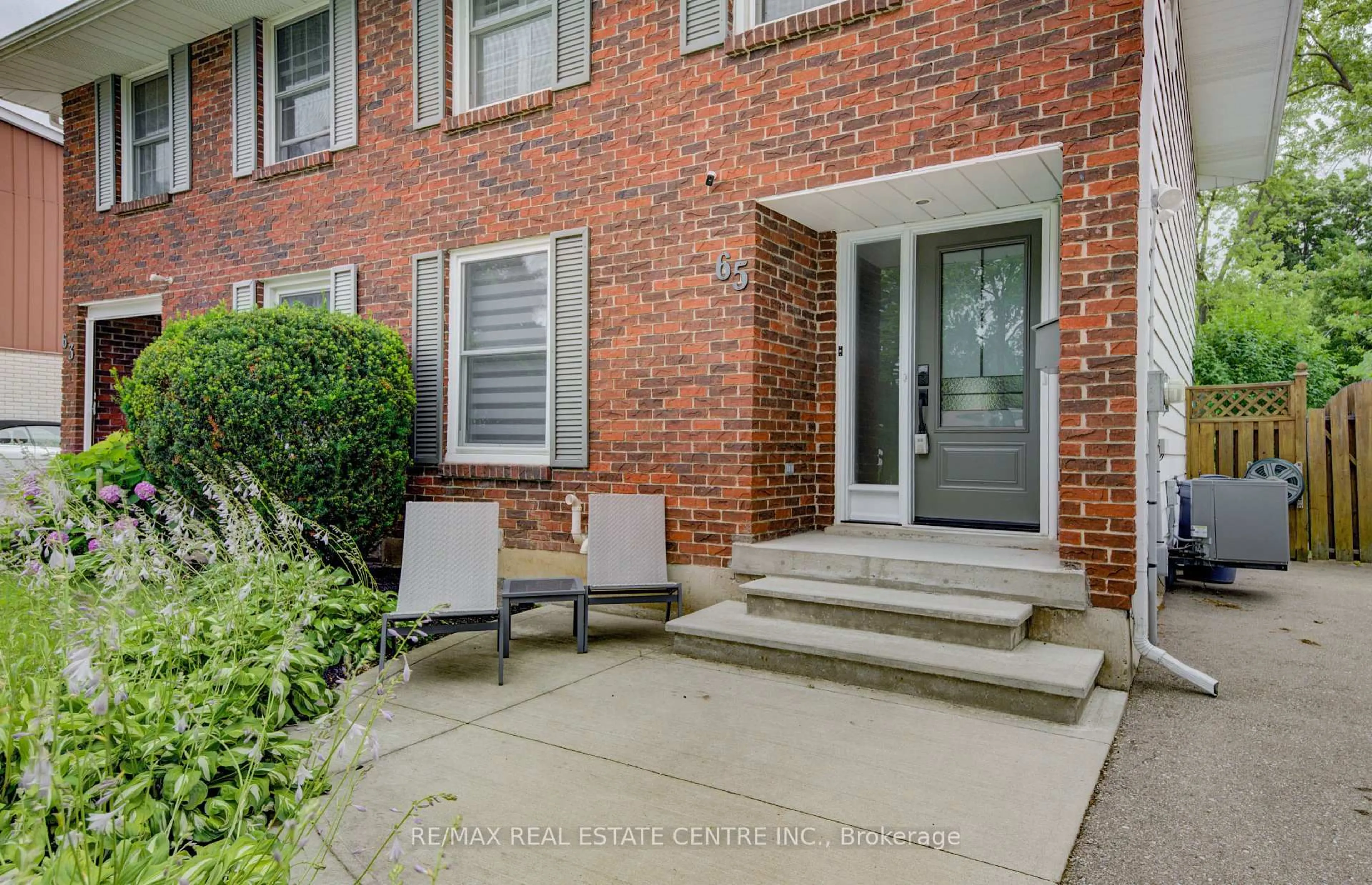 Unknown for 65 Selkirk Dr, Kitchener Ontario N2E 1M5