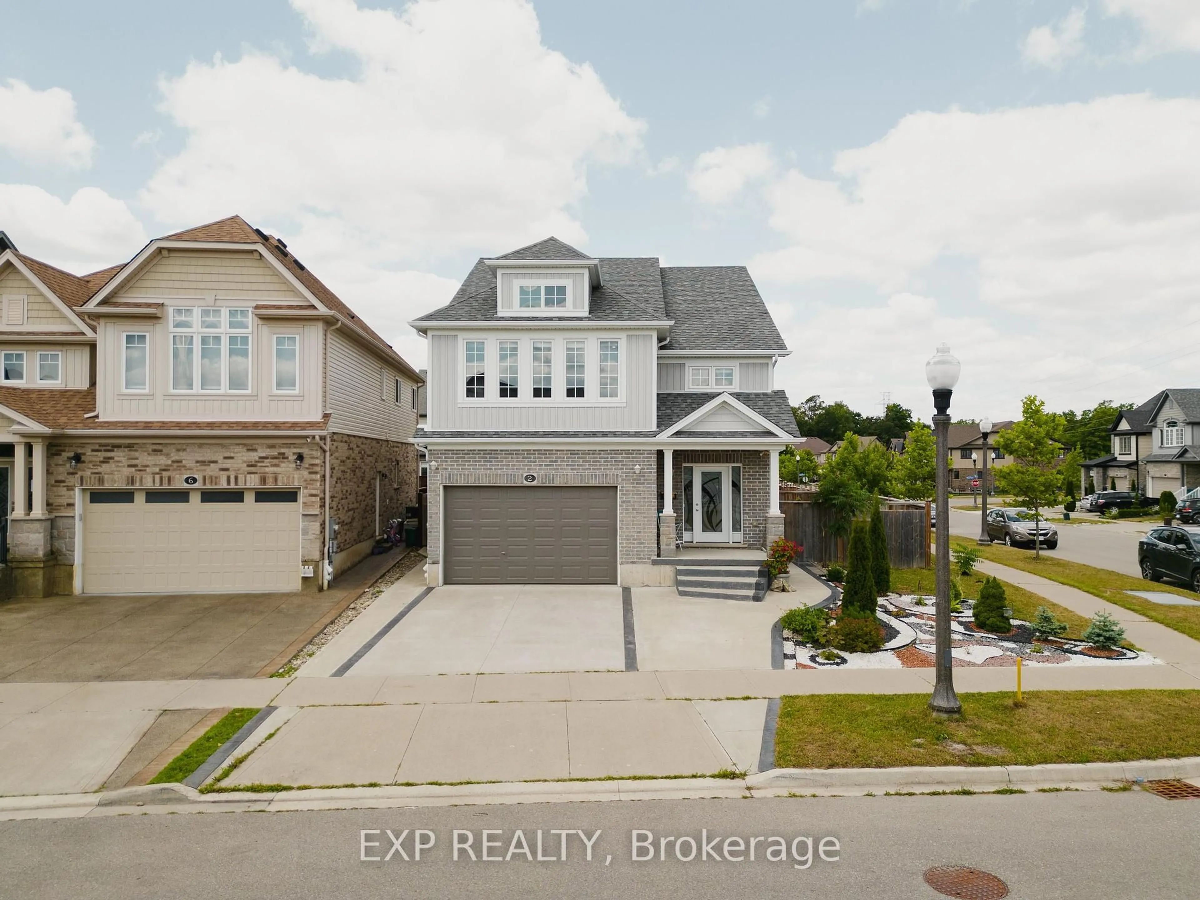 A pic from outside/outdoor area/front of a property/back of a property/a pic from drone, street for 2 Wildflower St, Kitchener Ontario N2P 0E7