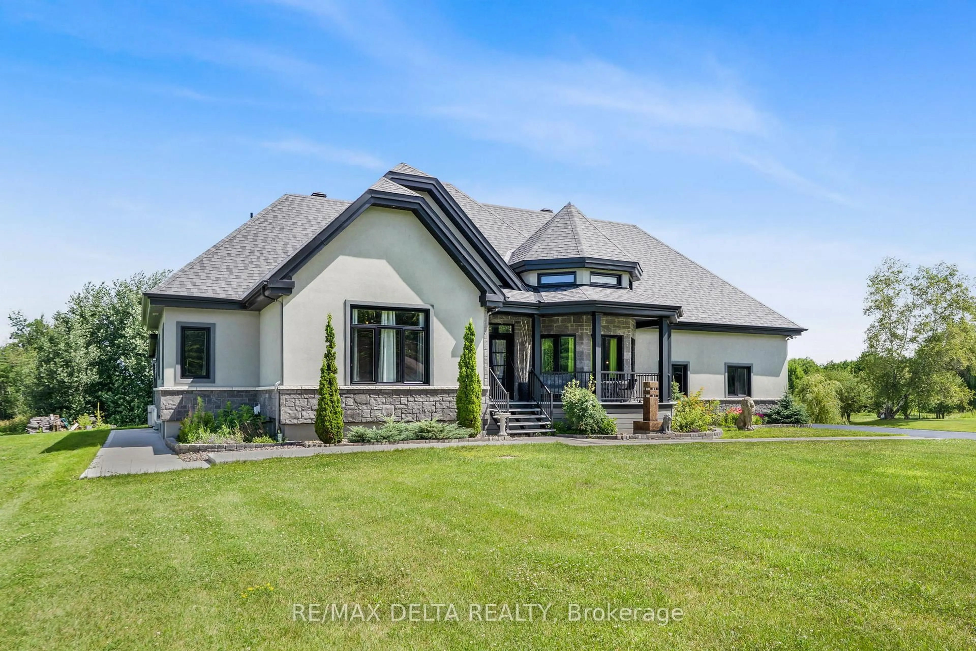 Home with brick exterior material, unknown for 1605 St Anne Rd, Champlain Ontario K0B 1K0