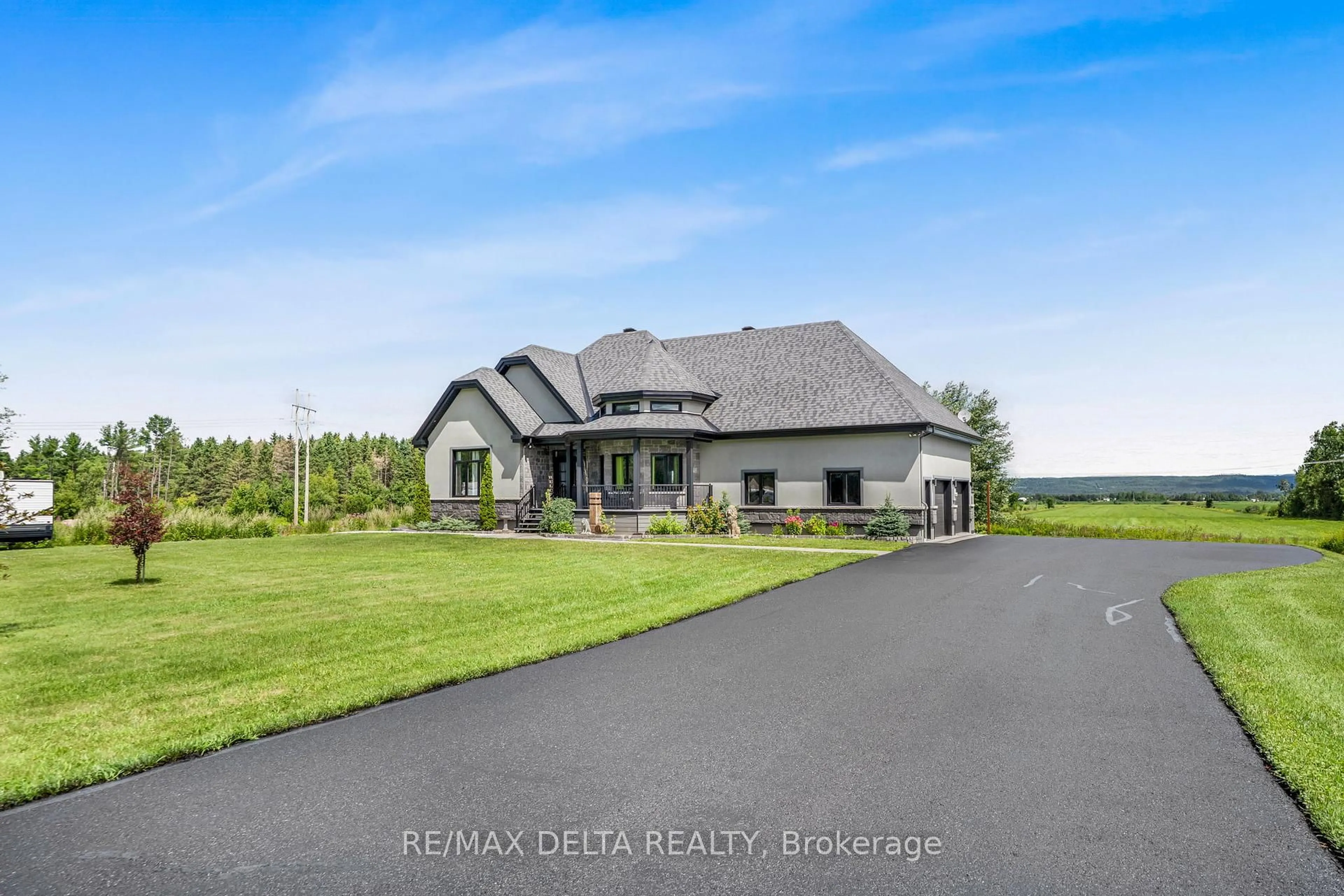 A pic from outside/outdoor area/front of a property/back of a property/a pic from drone, water/lake/river/ocean view for 1605 St Anne Rd, Champlain Ontario K0B 1K0