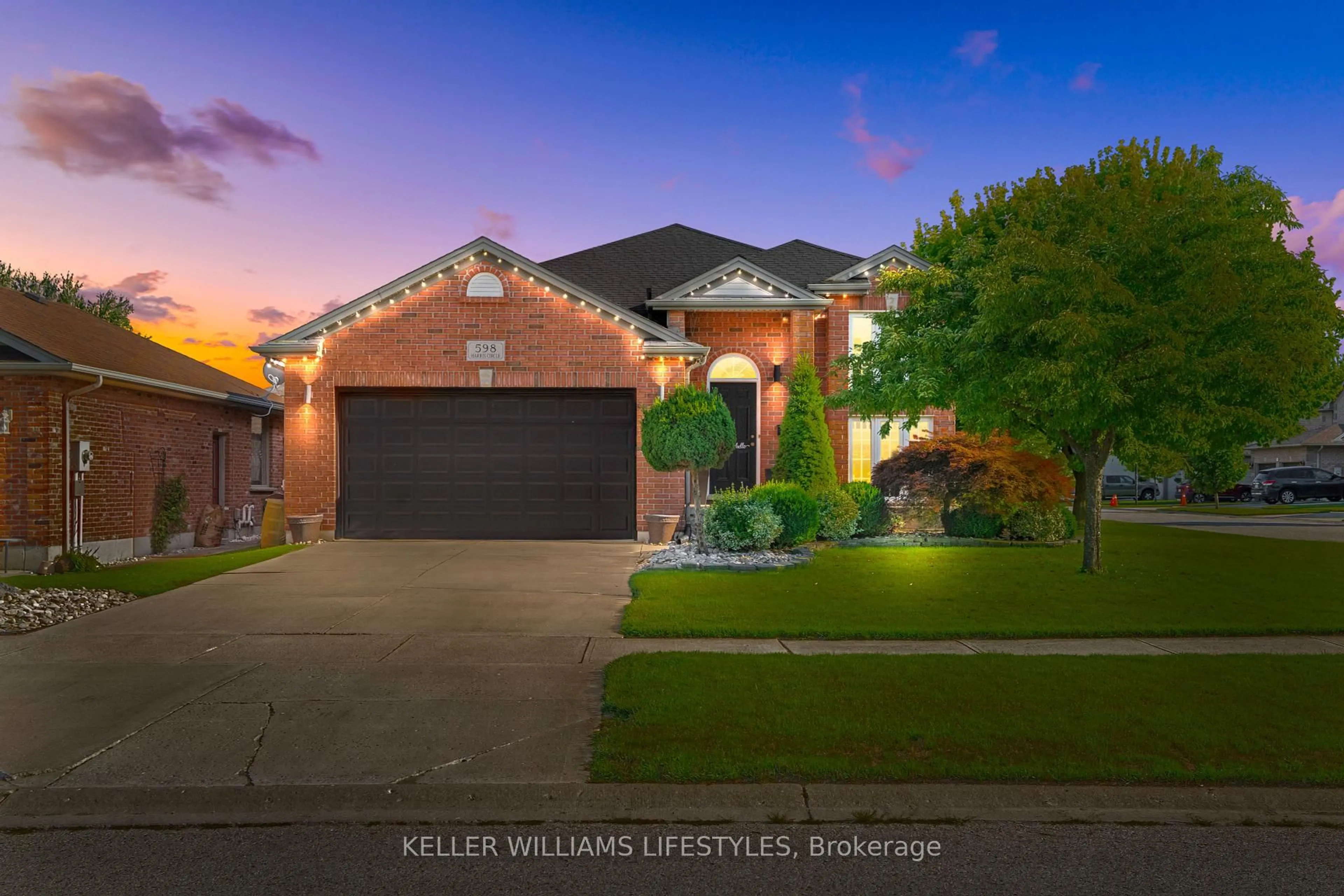 Home with brick exterior material, water/lake/river/ocean view for 598 Harris Circ, Strathroy-Caradoc Ontario N7G 4H3