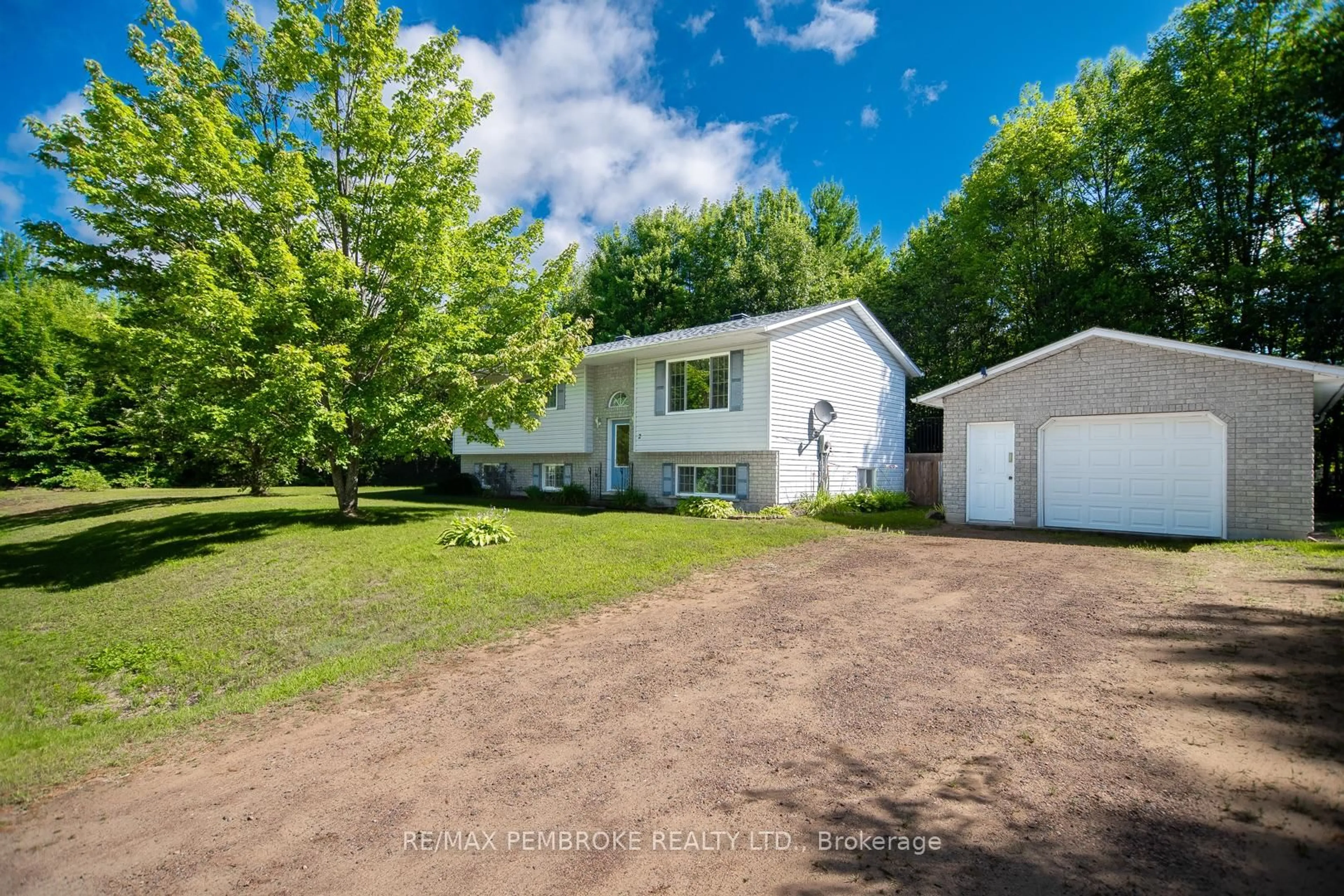 A pic from outside/outdoor area/front of a property/back of a property/a pic from drone, unknown for 2 Runge Dr, Petawawa Ontario K8A 8P3