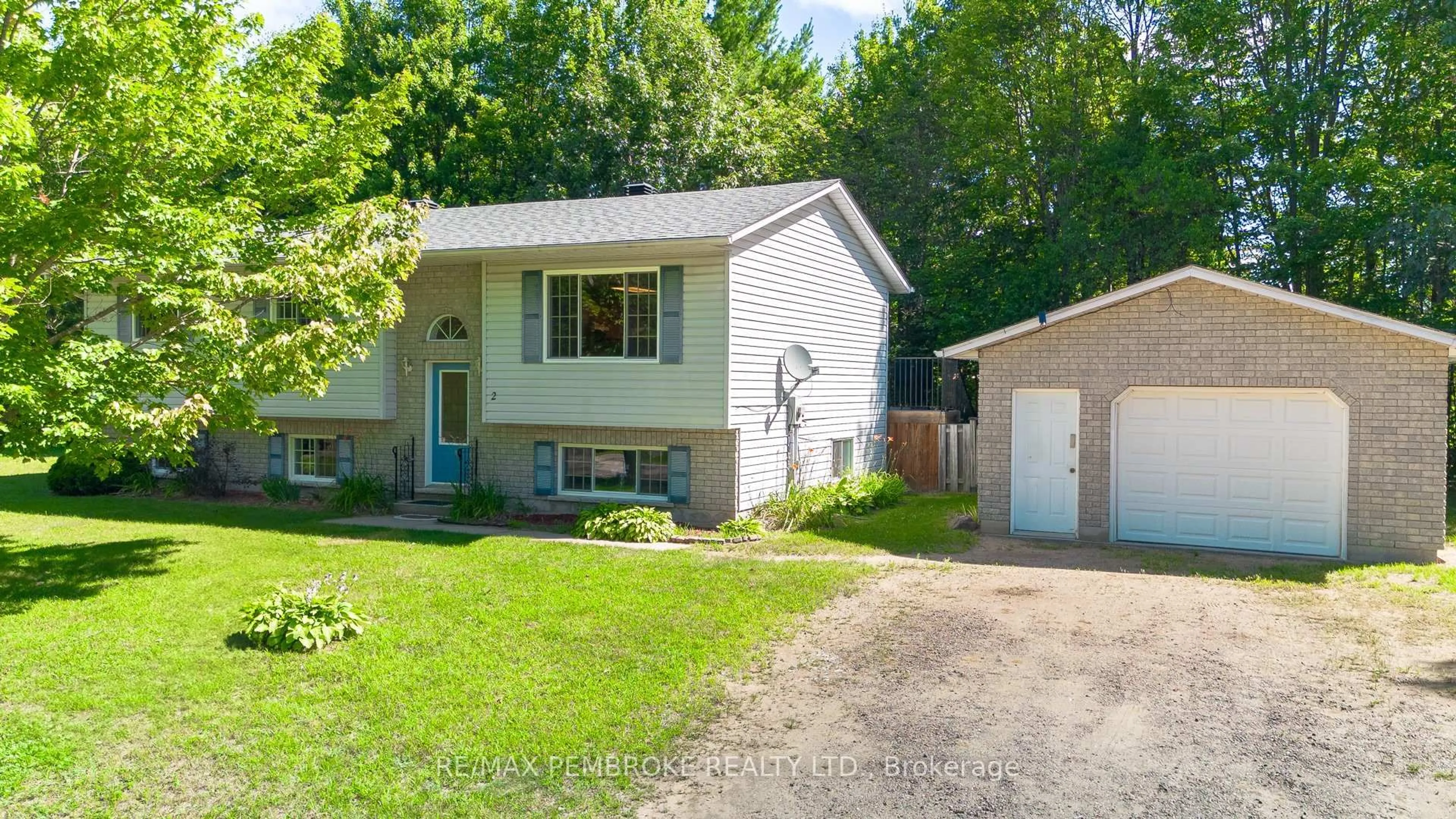 Home with vinyl exterior material, street for 2 Runge Dr, Petawawa Ontario K8A 8P3