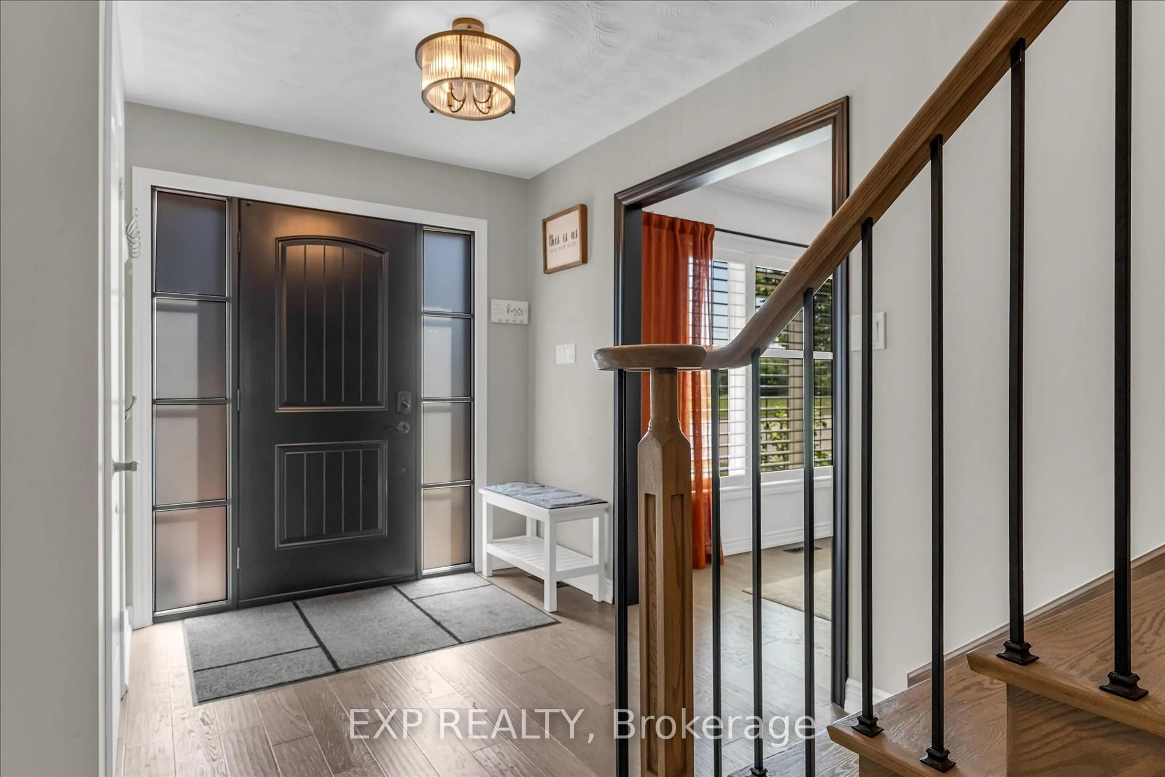Indoor entryway for 239 Fruitland Rd, Hamilton Ontario L8E 5J8