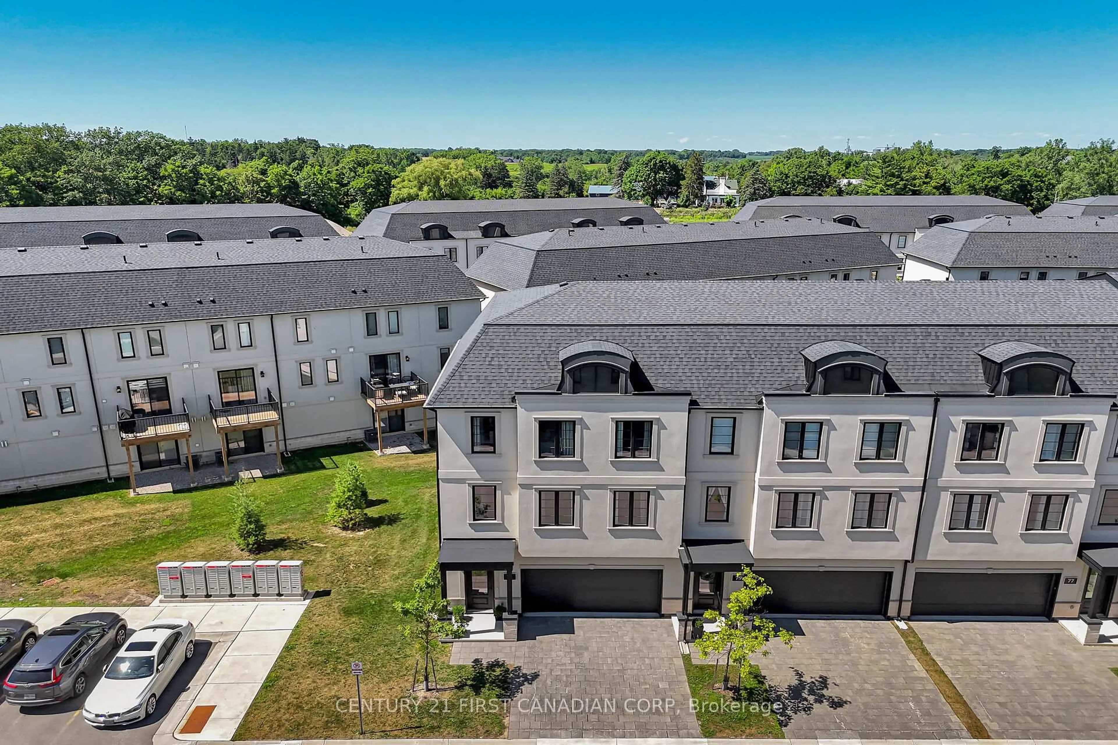 A pic from outside/outdoor area/front of a property/back of a property/a pic from drone, street for 435 Callaway Rd #81, London North Ontario N6G 2N1