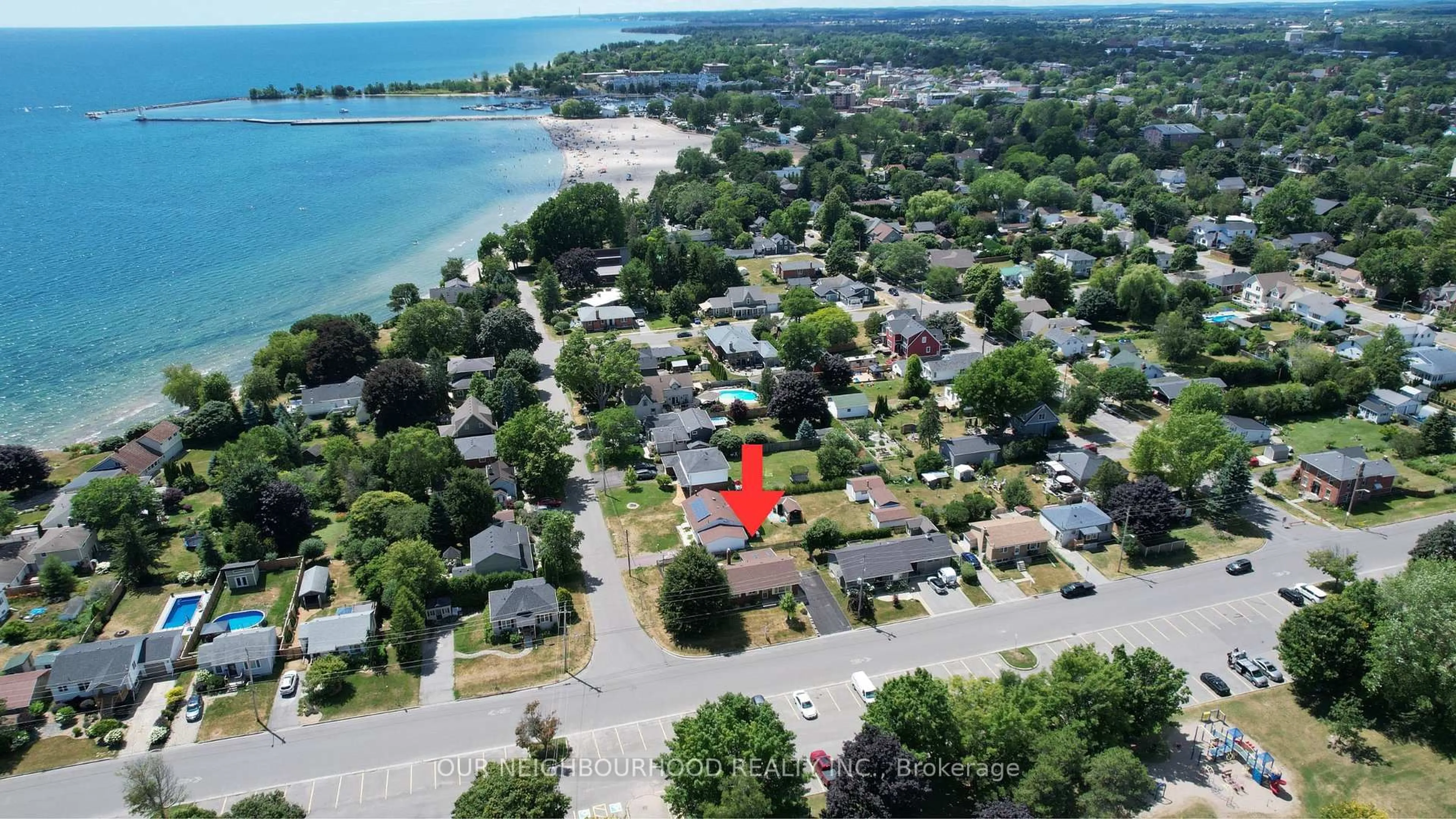 A pic from outside/outdoor area/front of a property/back of a property/a pic from drone, water/lake/river/ocean view for 81 D'arcy St, Cobourg Ontario K9A 3Z7