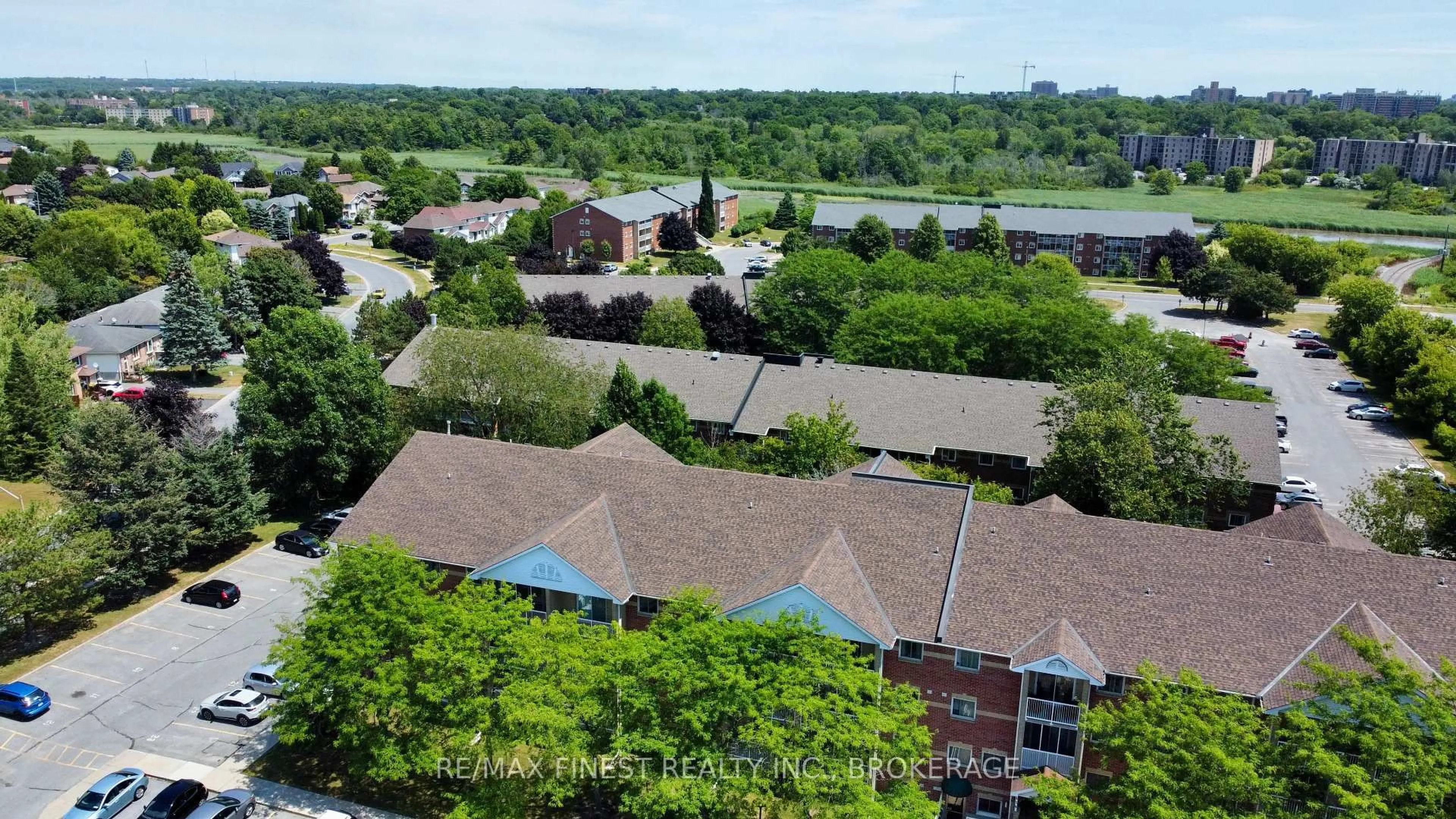 A pic from outside/outdoor area/front of a property/back of a property/a pic from drone, city buildings view from balcony for 316 Kingsdale Ave, Kingston Ontario K7M 8S2