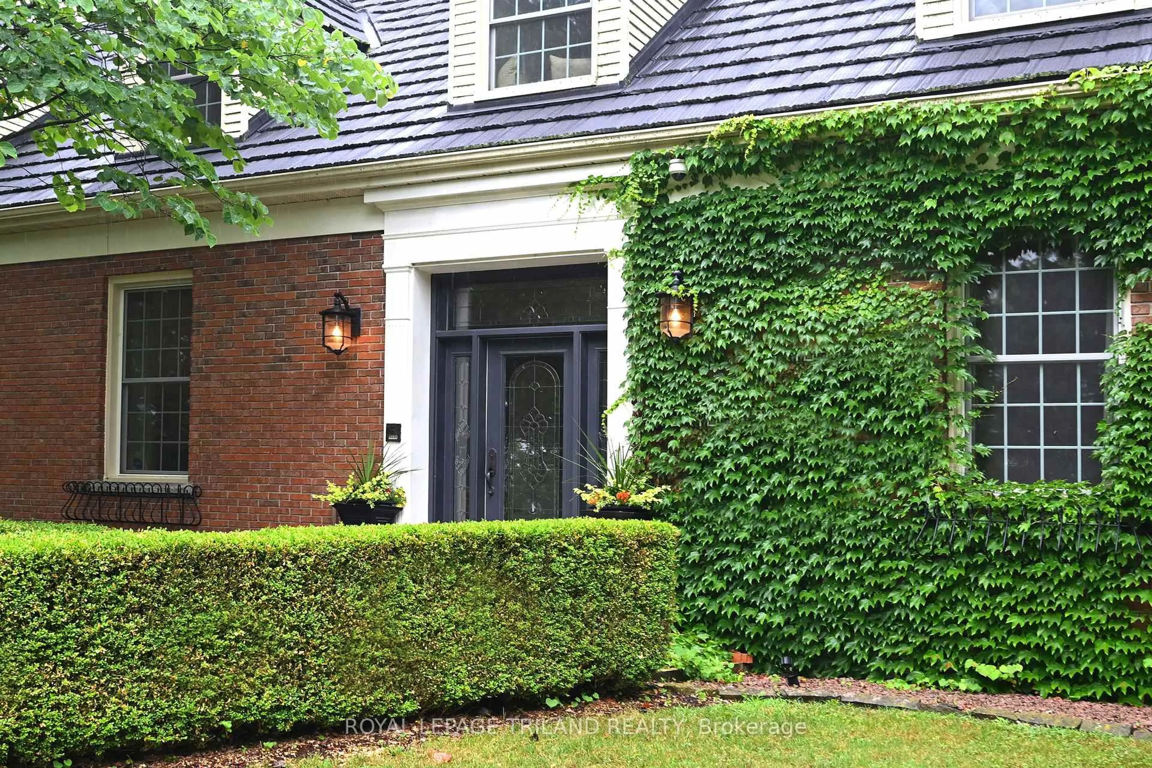 Home with brick exterior material, street for 6440 Begg Rd, Southwold Ontario N5P 3S9