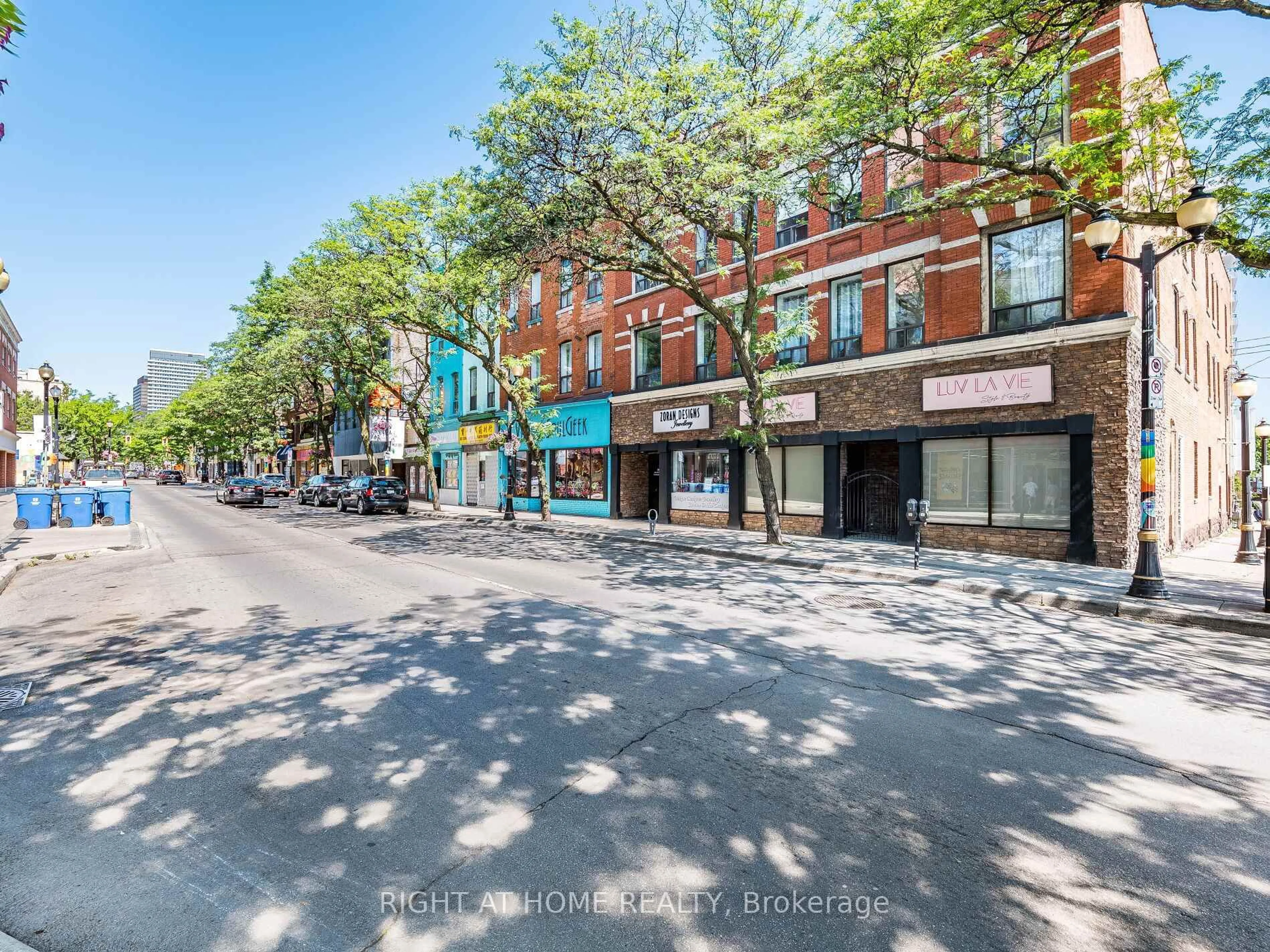 A pic from outside/outdoor area/front of a property/back of a property/a pic from drone, street for 283 King St #302, Hamilton Ontario L8N 1B9
