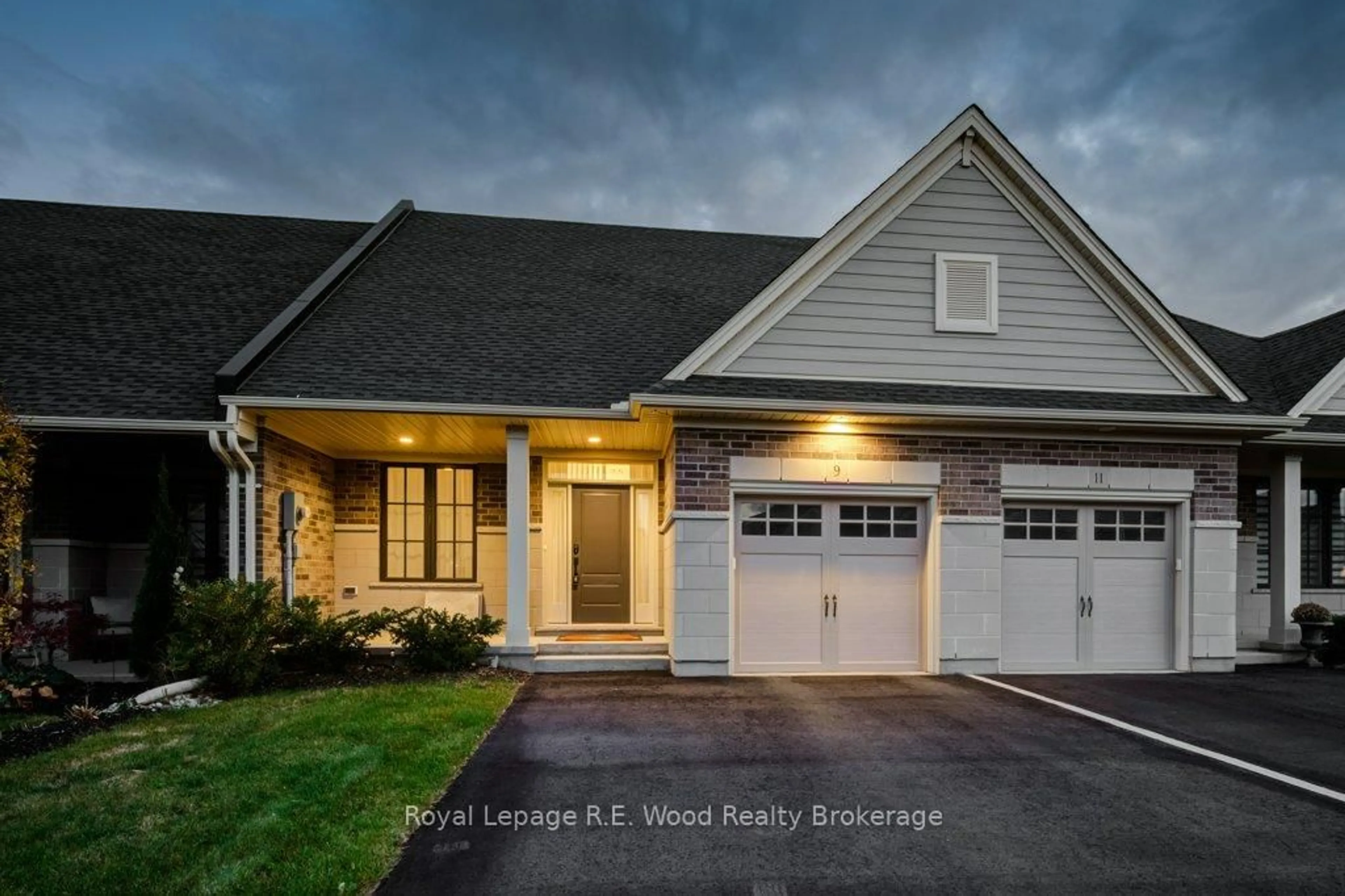 Home with vinyl exterior material, street for 9 Sierra St, Tillsonburg Ontario N4G 0J2