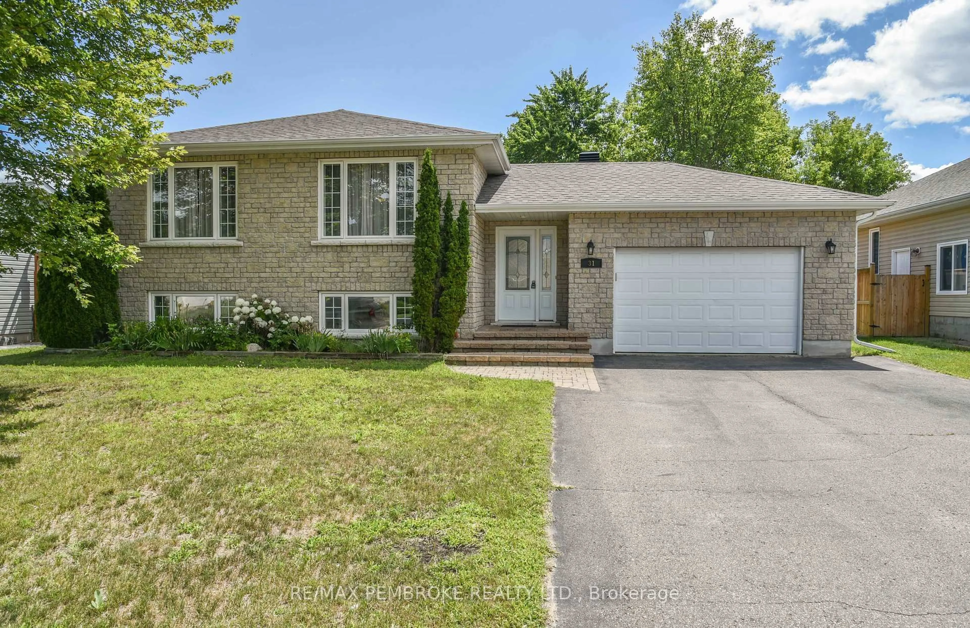Home with brick exterior material, street for 31 Cockcroft Cres, Deep River Ontario K0J 1P0