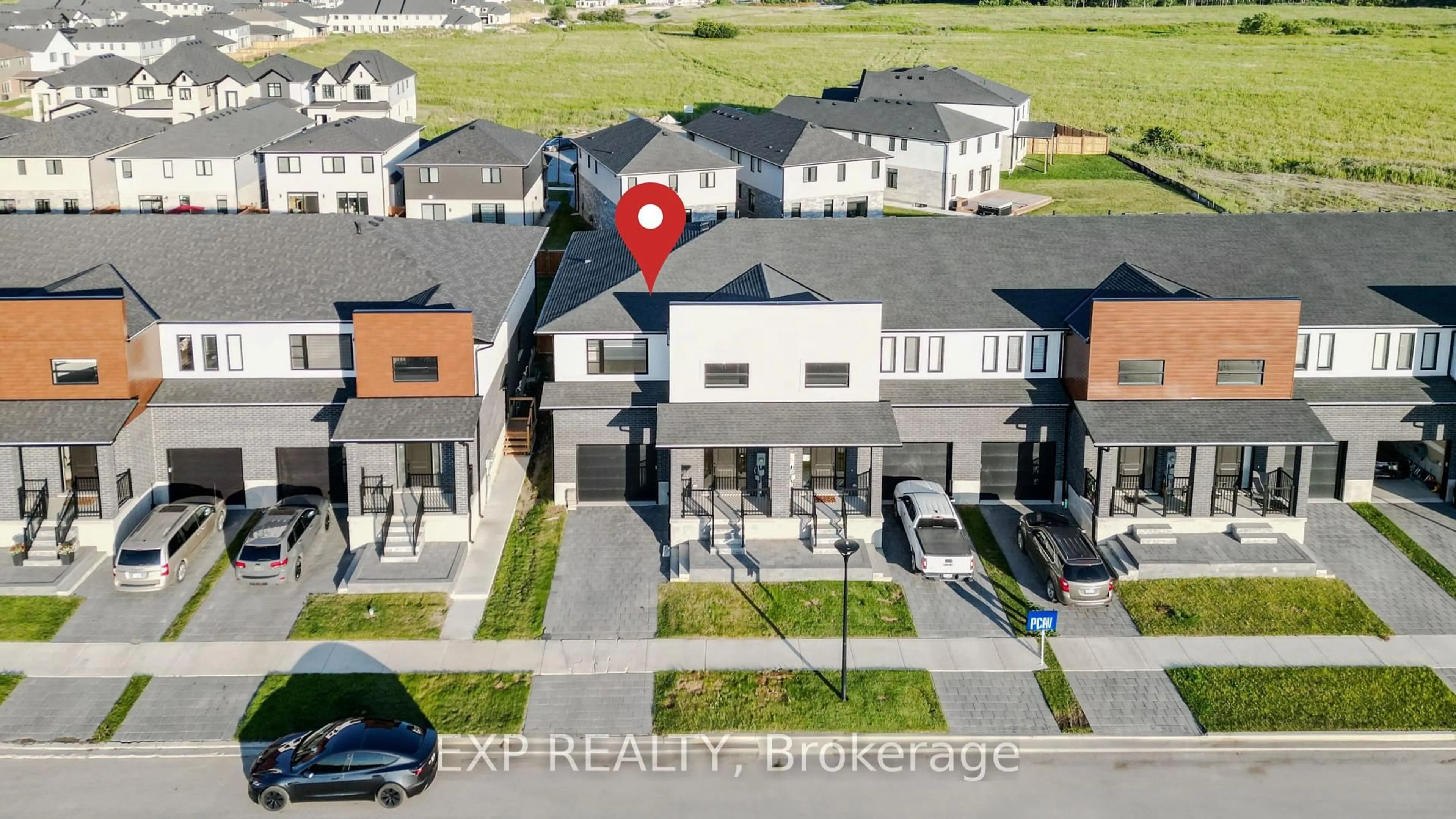 A pic from outside/outdoor area/front of a property/back of a property/a pic from drone, street for 6687 Royal Magnolia Ave, London South Ontario N6P 1H5