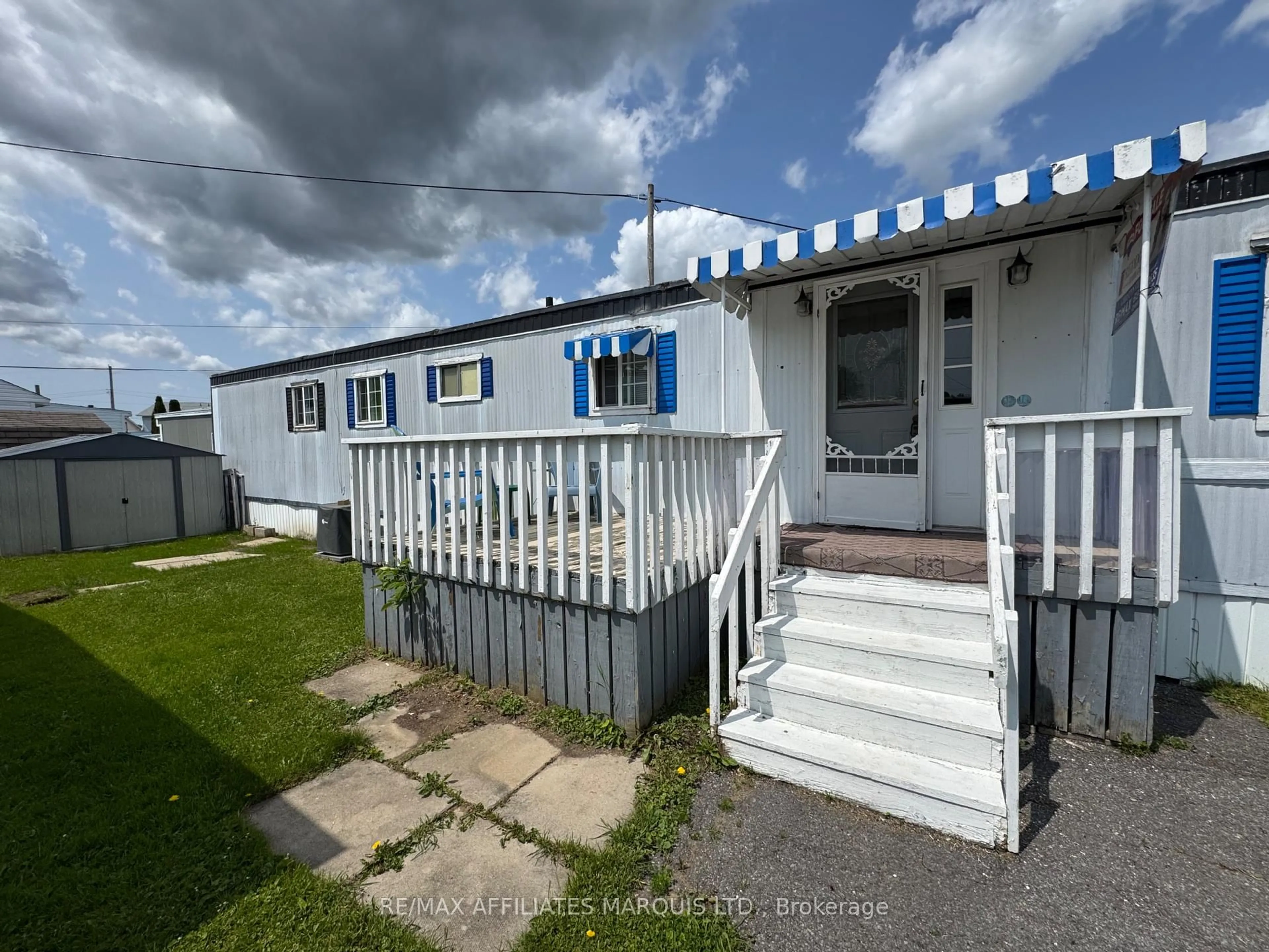 Home with vinyl exterior material, street for 25 County Road 31 Rd #38, South Dundas Ontario K0C 1X0