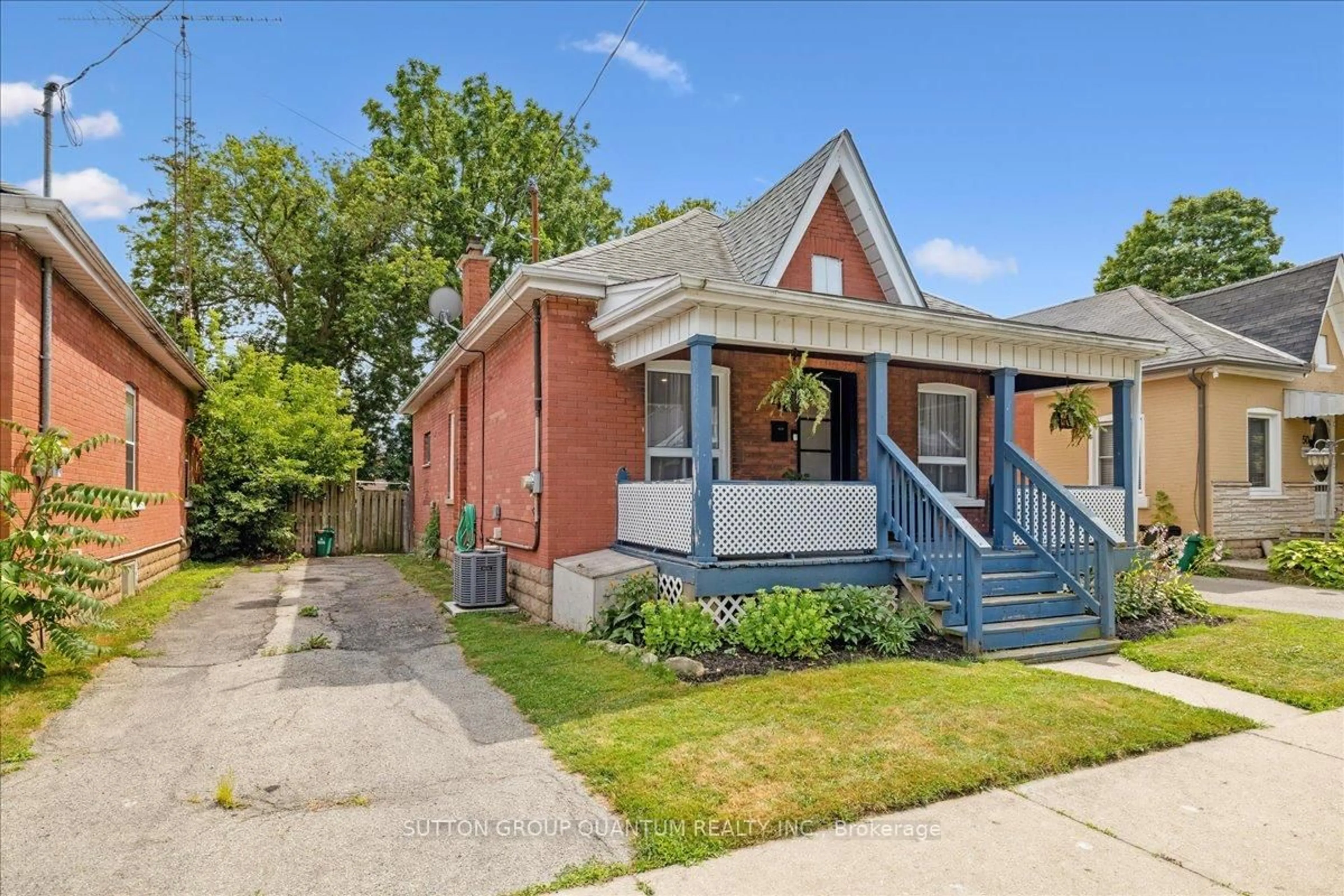 Home with brick exterior material, street for 48 Aberdeen Ave, Brantford Ontario N3S 1R8