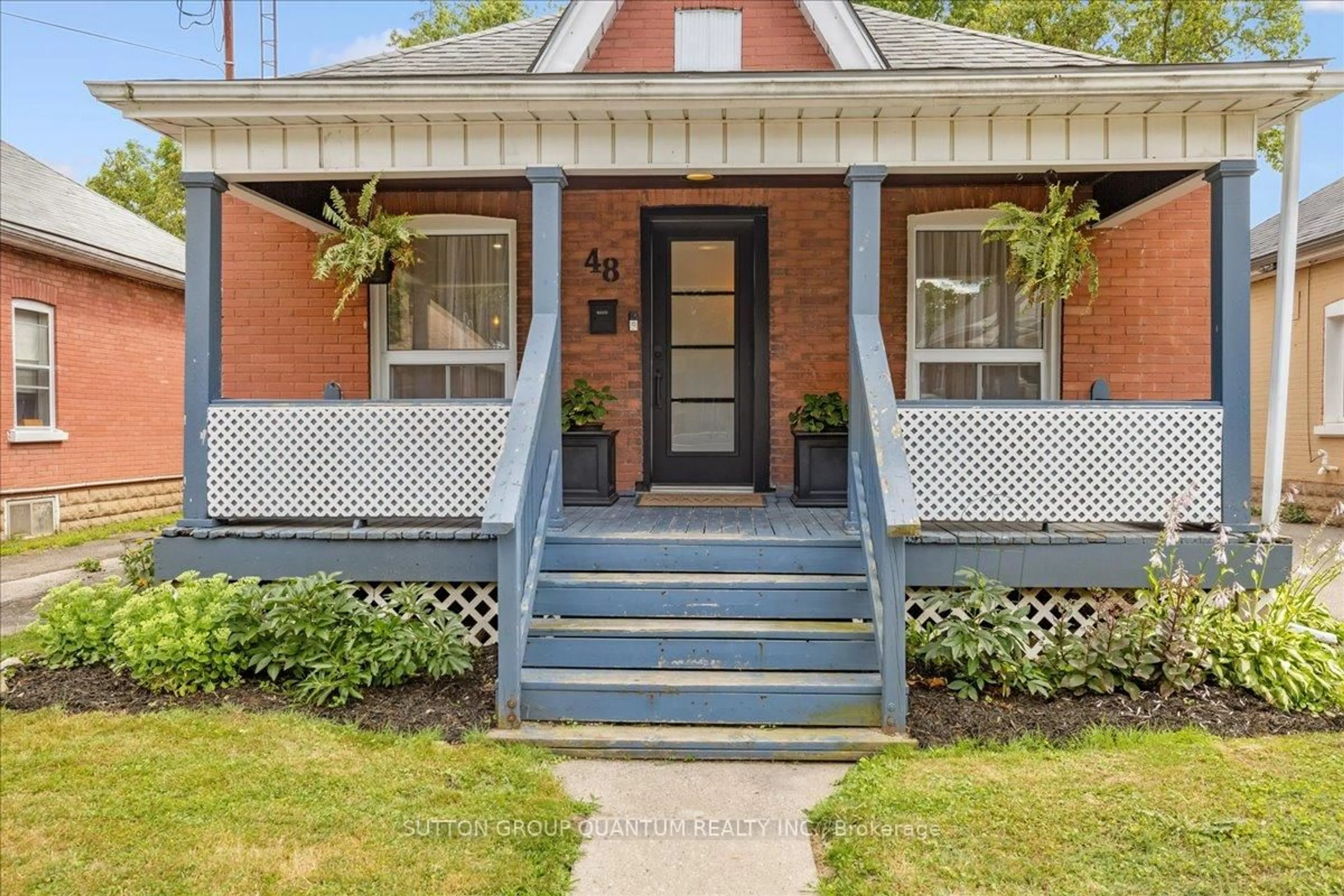 Home with brick exterior material, street for 48 Aberdeen Ave, Brantford Ontario N3S 1R8
