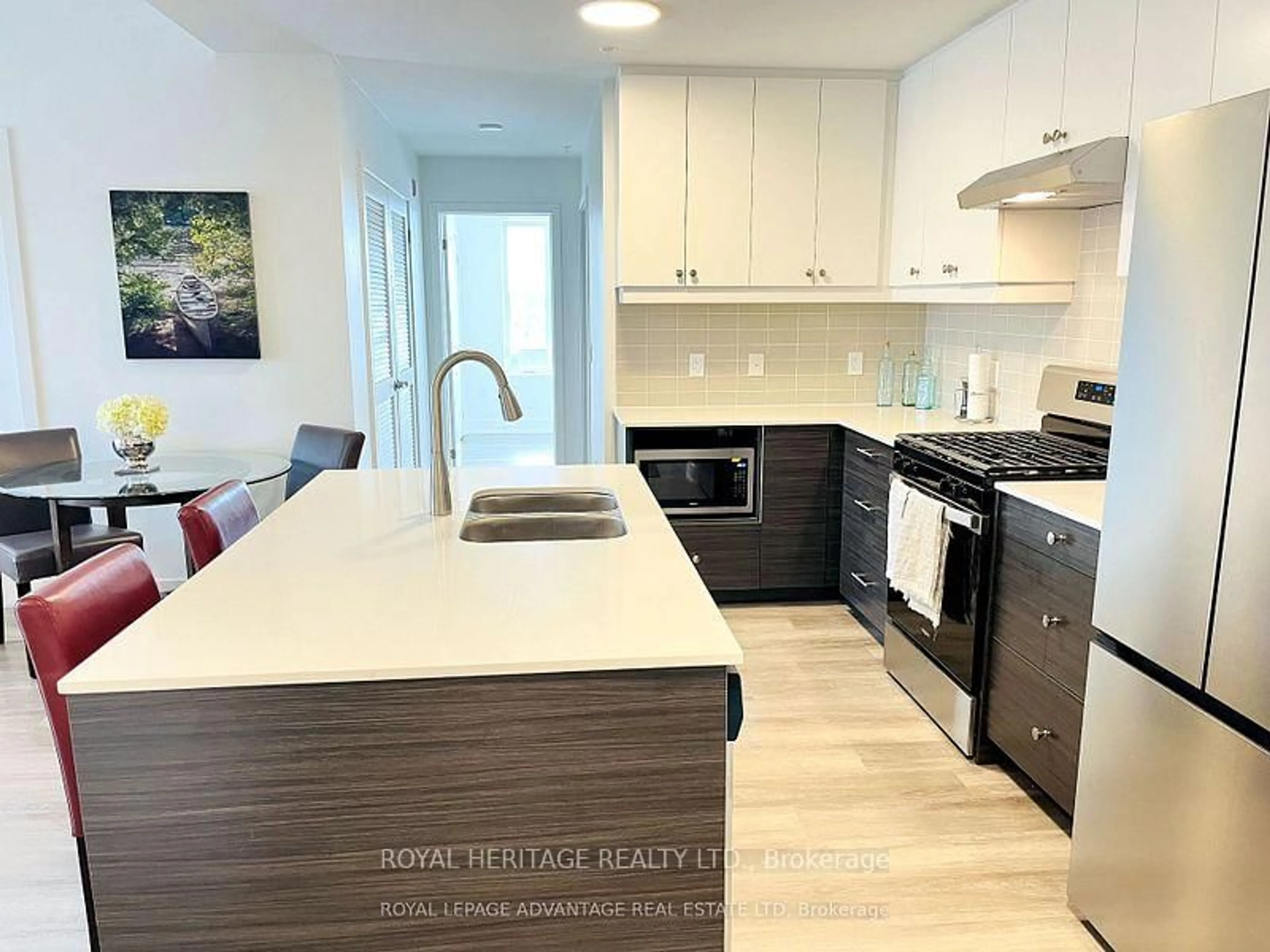 Open concept kitchen, unknown for 19B West St #402, Kawartha Lakes Ontario K0M 1N0