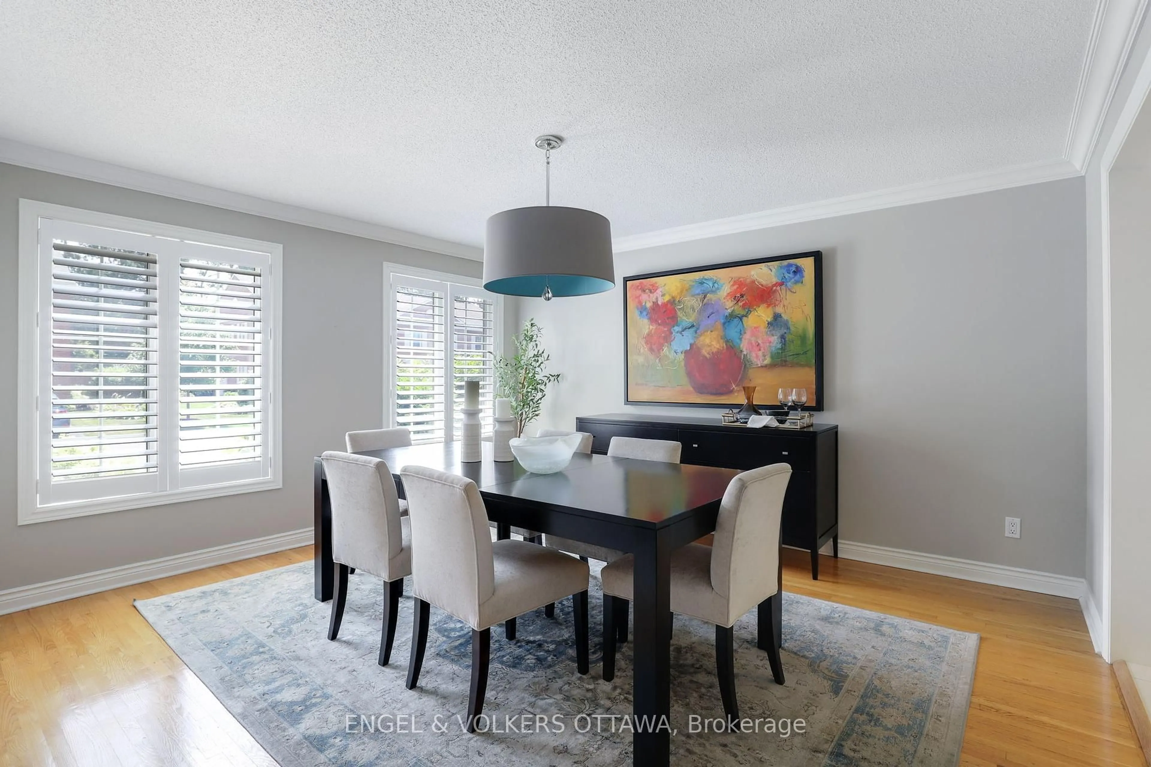 Dining room, unknown for 29 Chatsworth Cres, Ottawa Ontario K1V 9Z1