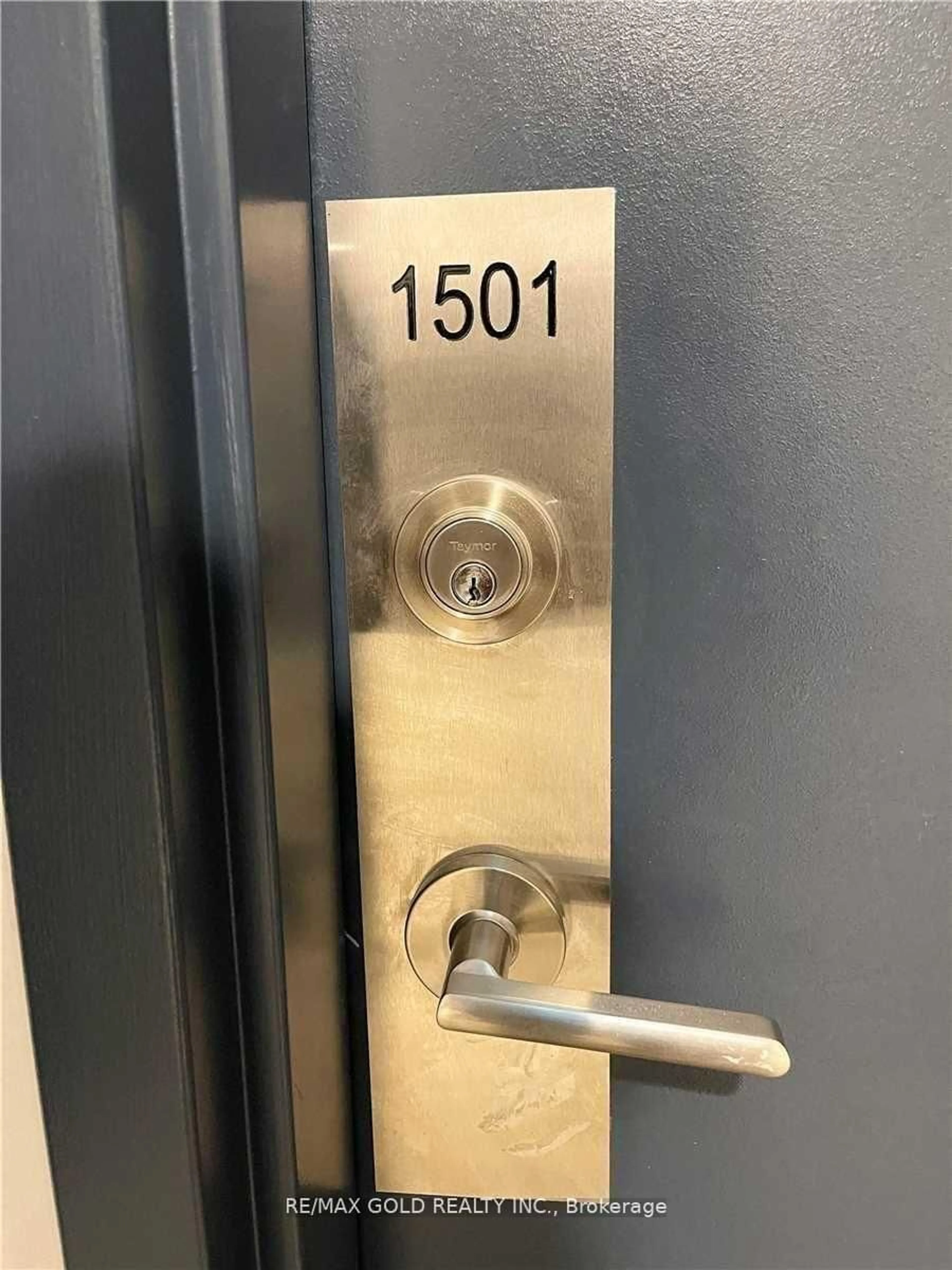 A pic of a room for 128 King St #1501, Waterloo Ontario N2J 0E9