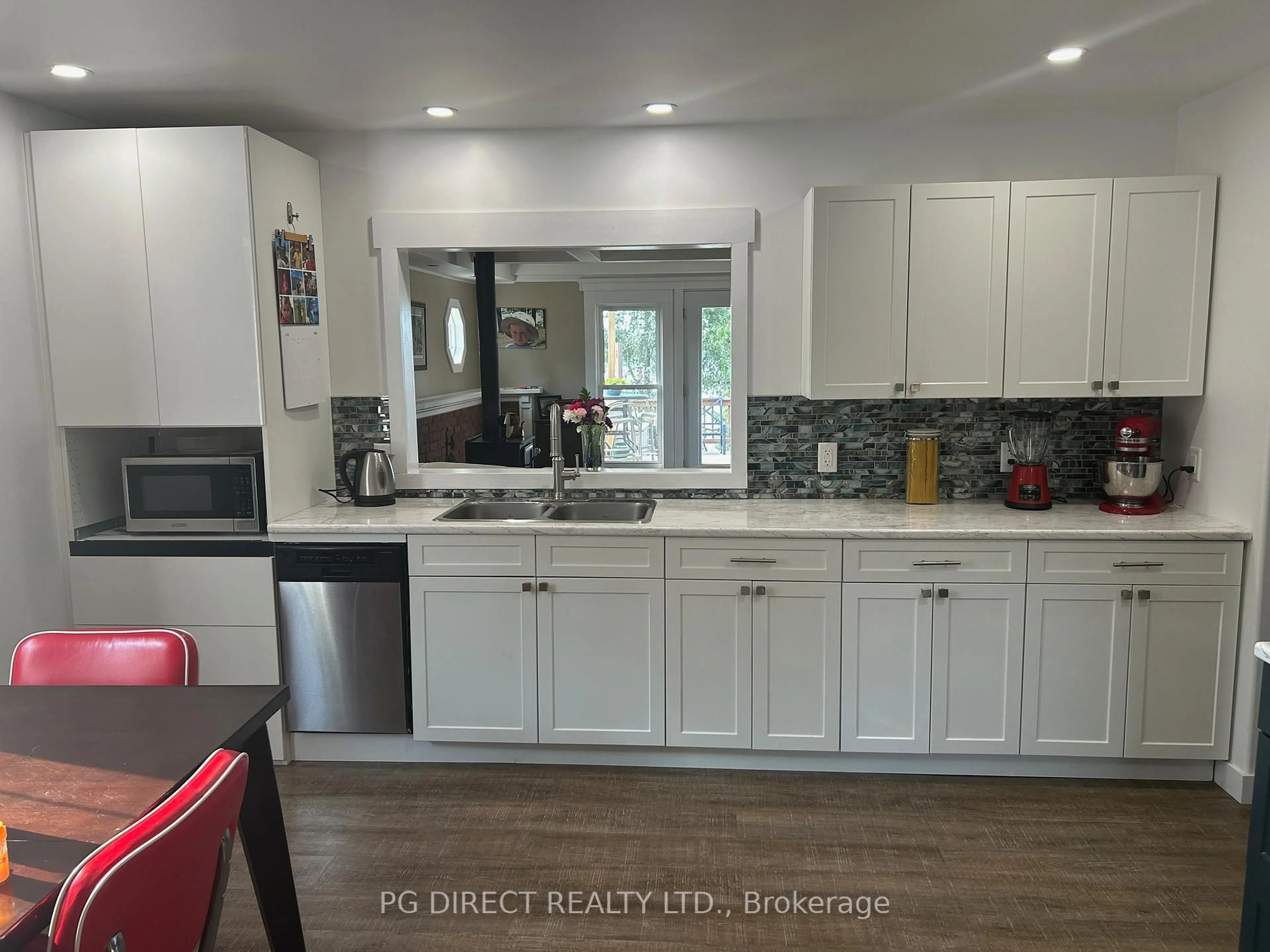 Open concept kitchen, ceramic/tile floor for 67 MacIntosh Rd, Greenstone Ontario P0T 1M0
