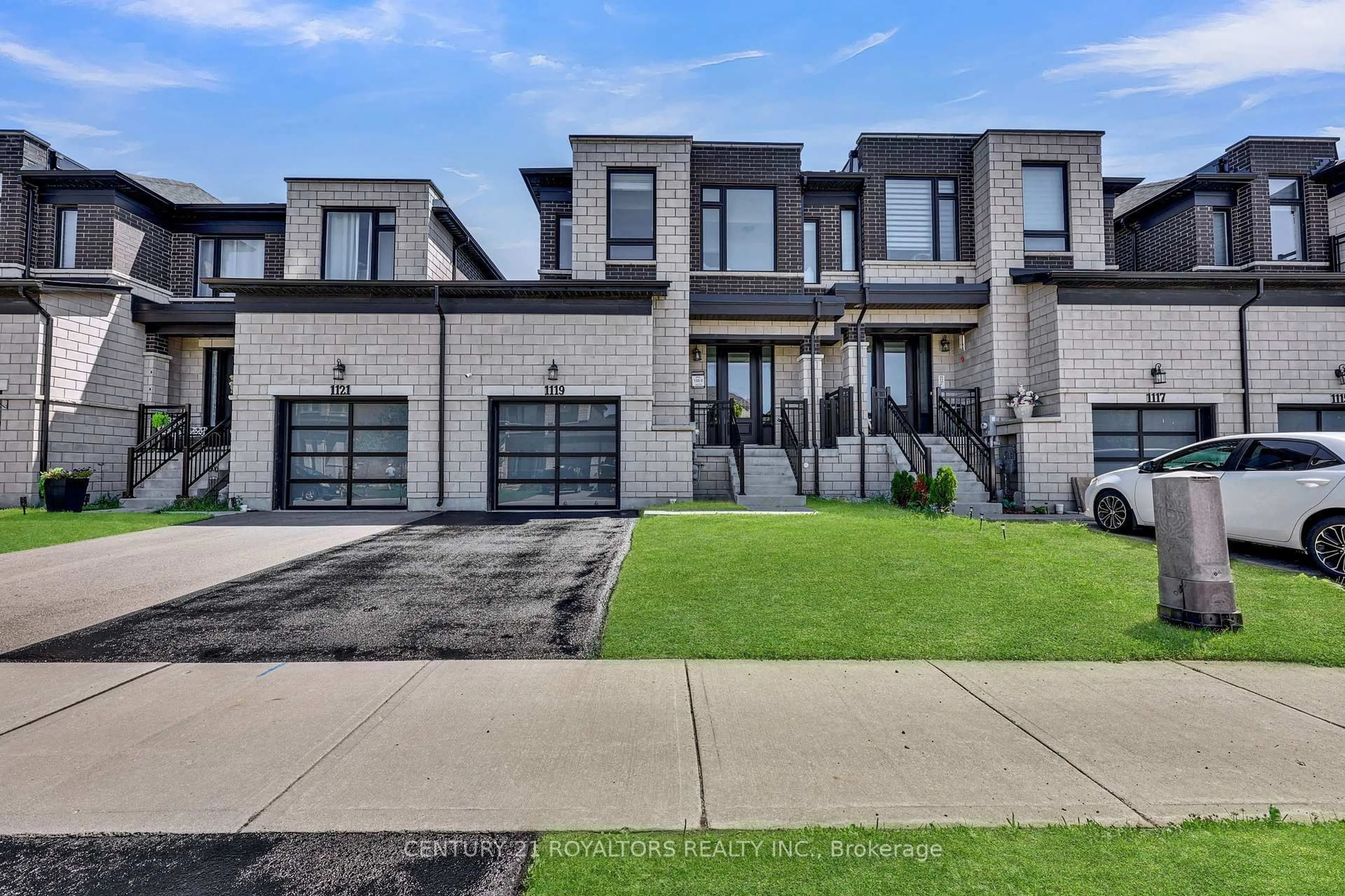 Home with brick exterior material, street for 1119 Edinburgh Dr, Woodstock Ontario N4T 0M2