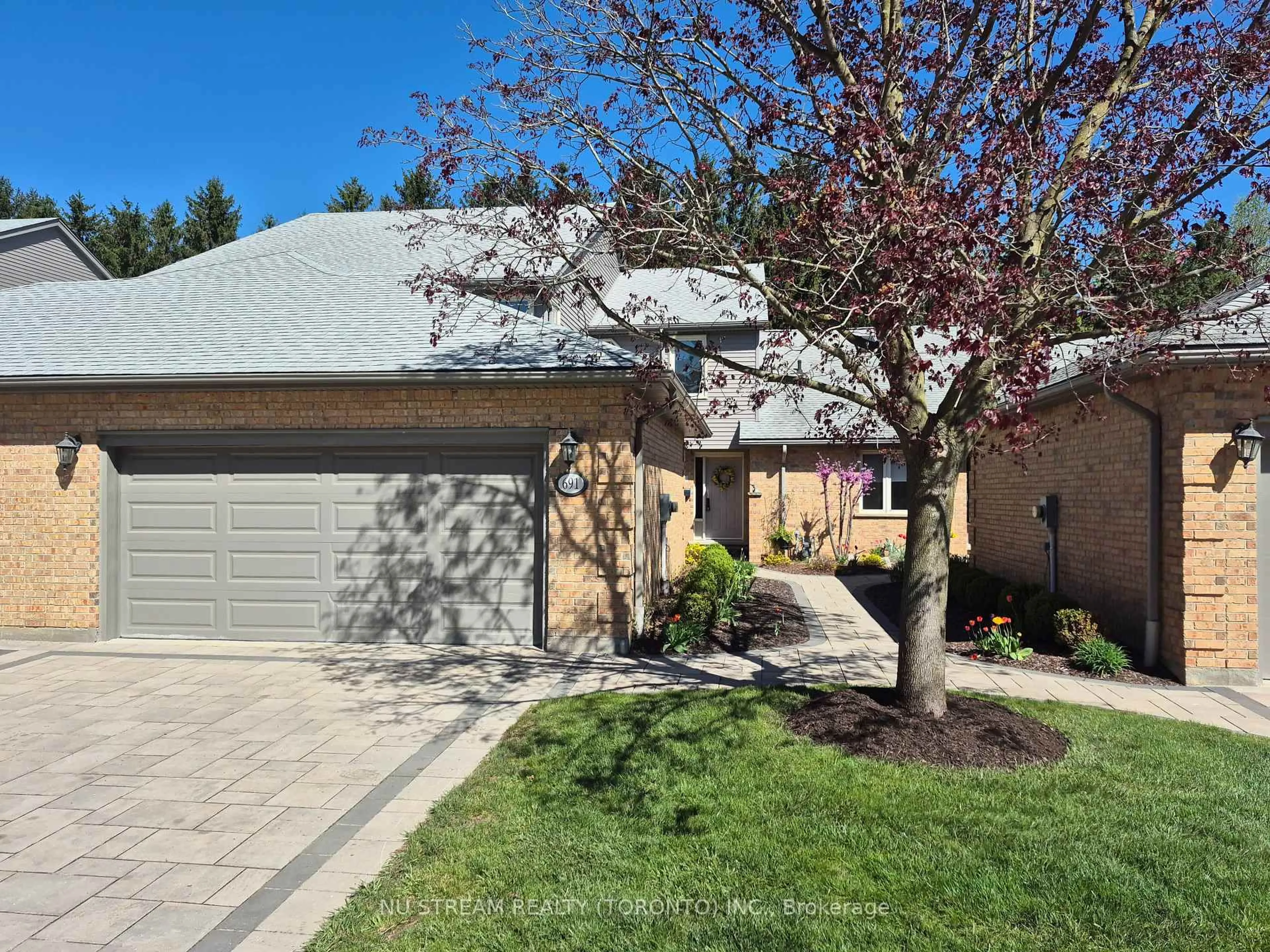 Unknown for 691 Lansdowne Ave, Woodstock Ontario N4T 1K1