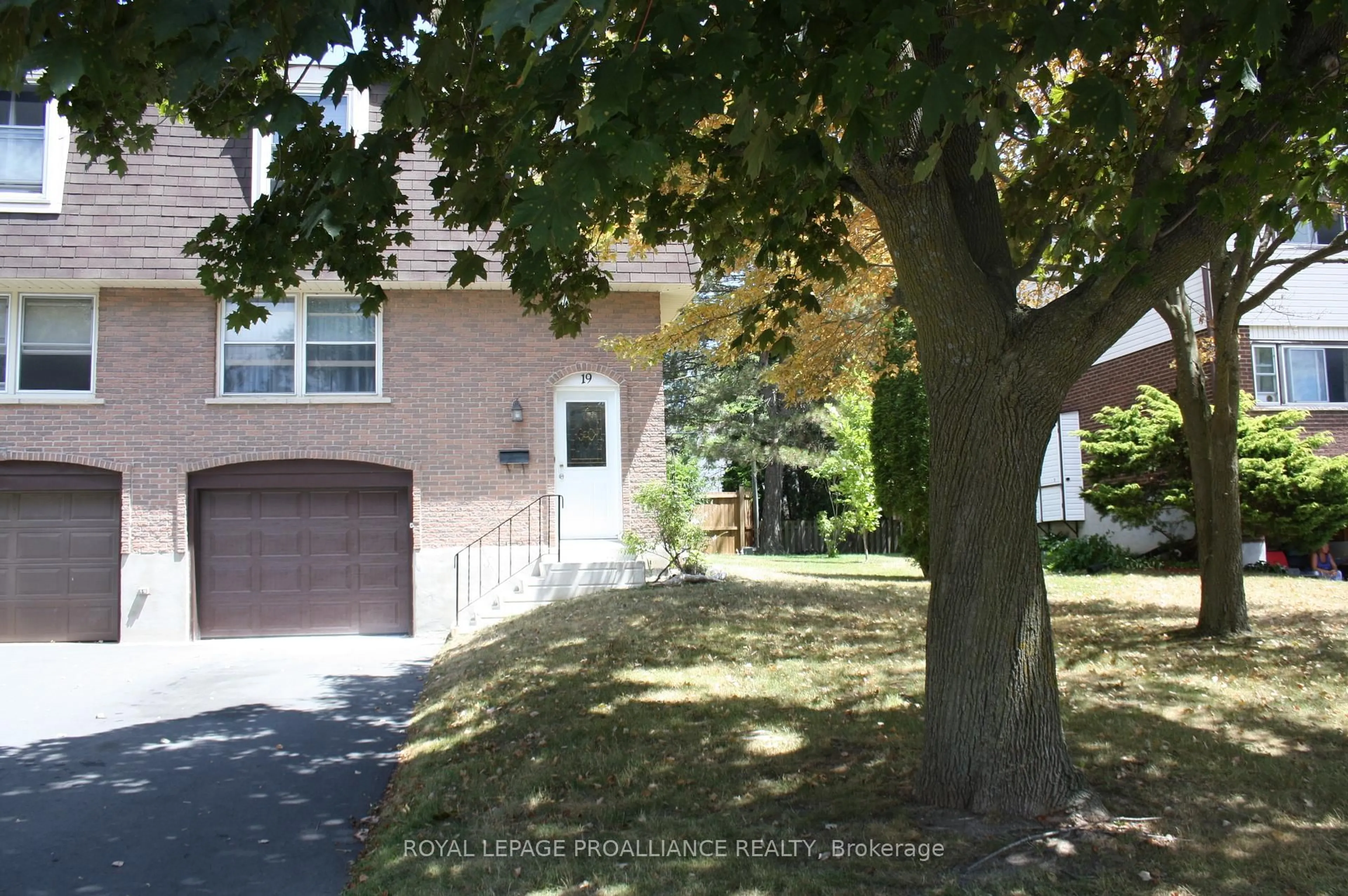 Unknown for 19 O'Hare St, Belleville Ontario K8P 4R9