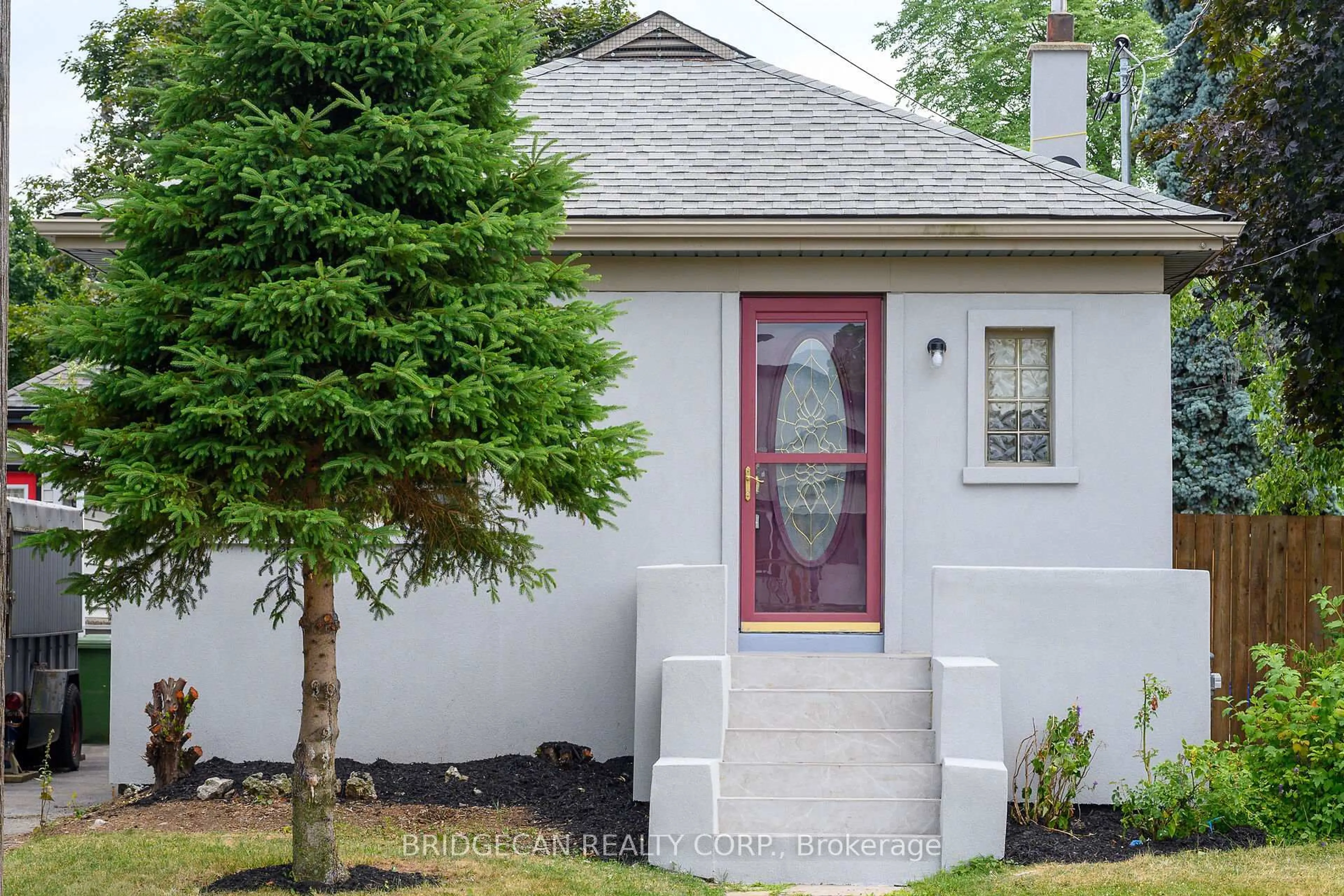 Unknown for 258 Brucedale Ave, Hamilton Ontario L9A 1P7
