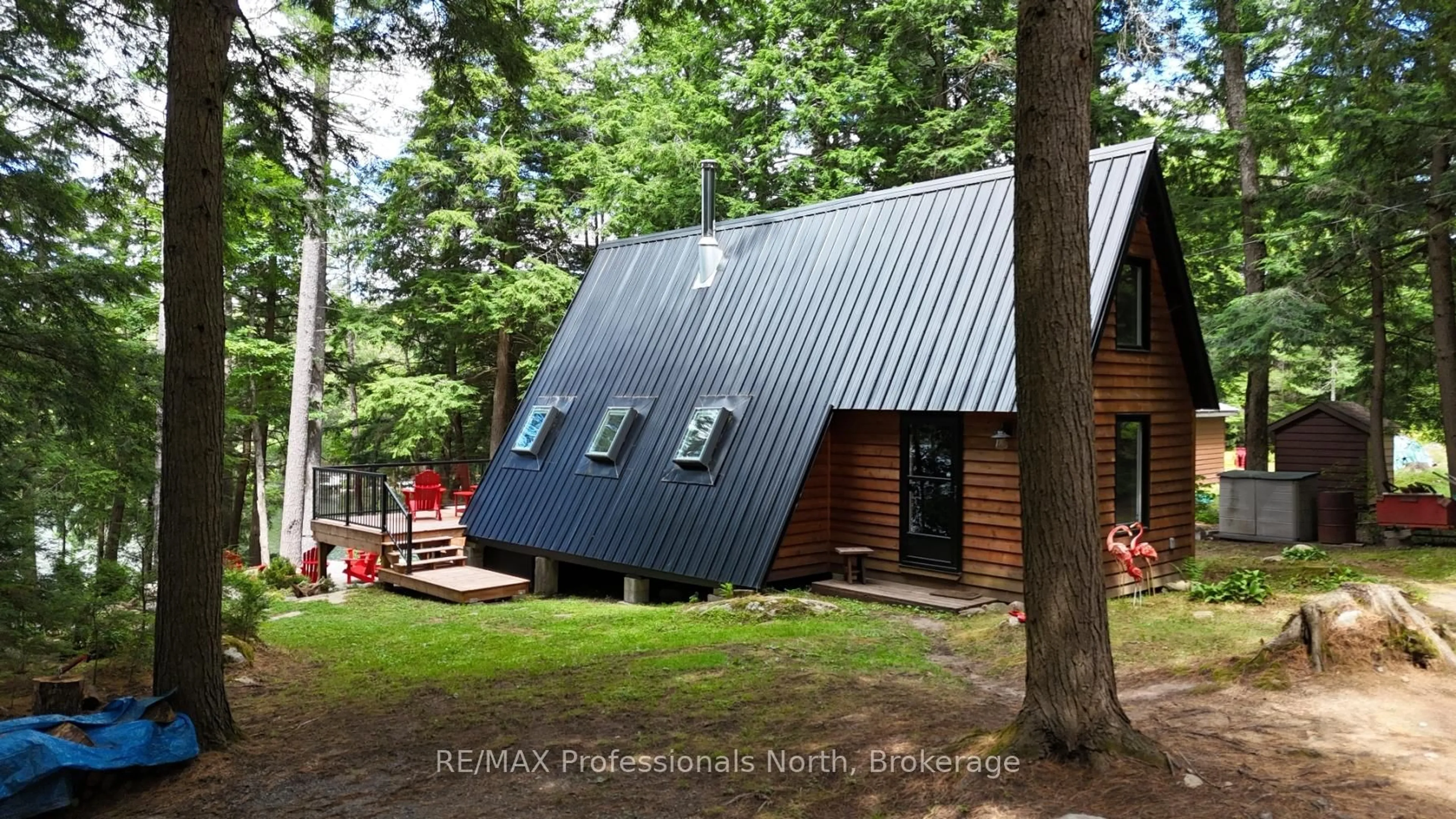 Home with vinyl exterior material, building for 1130 Sapphire Dr, Highlands East Ontario K0M 1S0