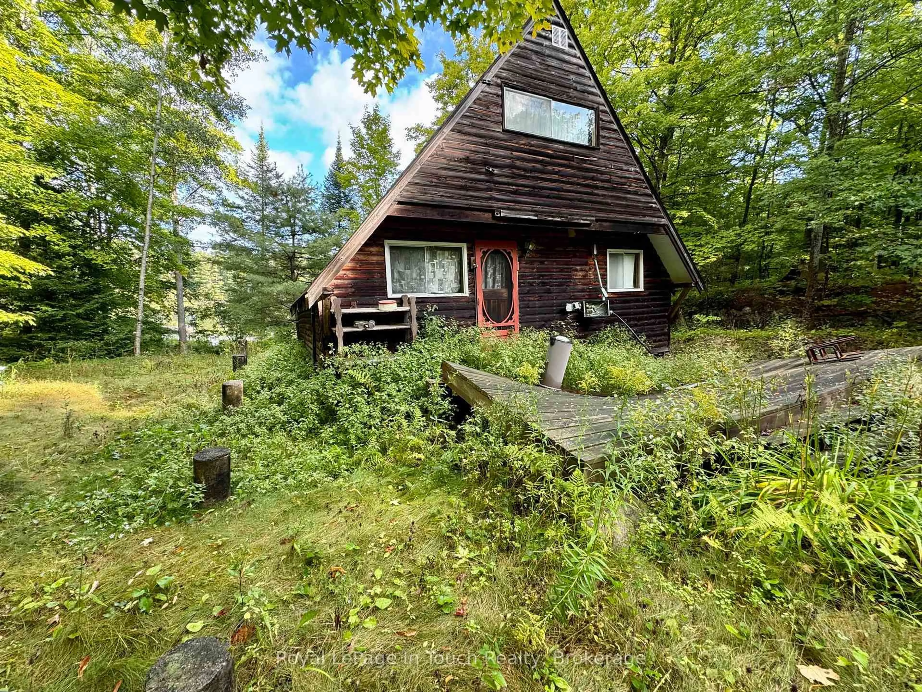 Shed for 2 Severn River Shore, Muskoka Lakes Ontario P0C 1M0