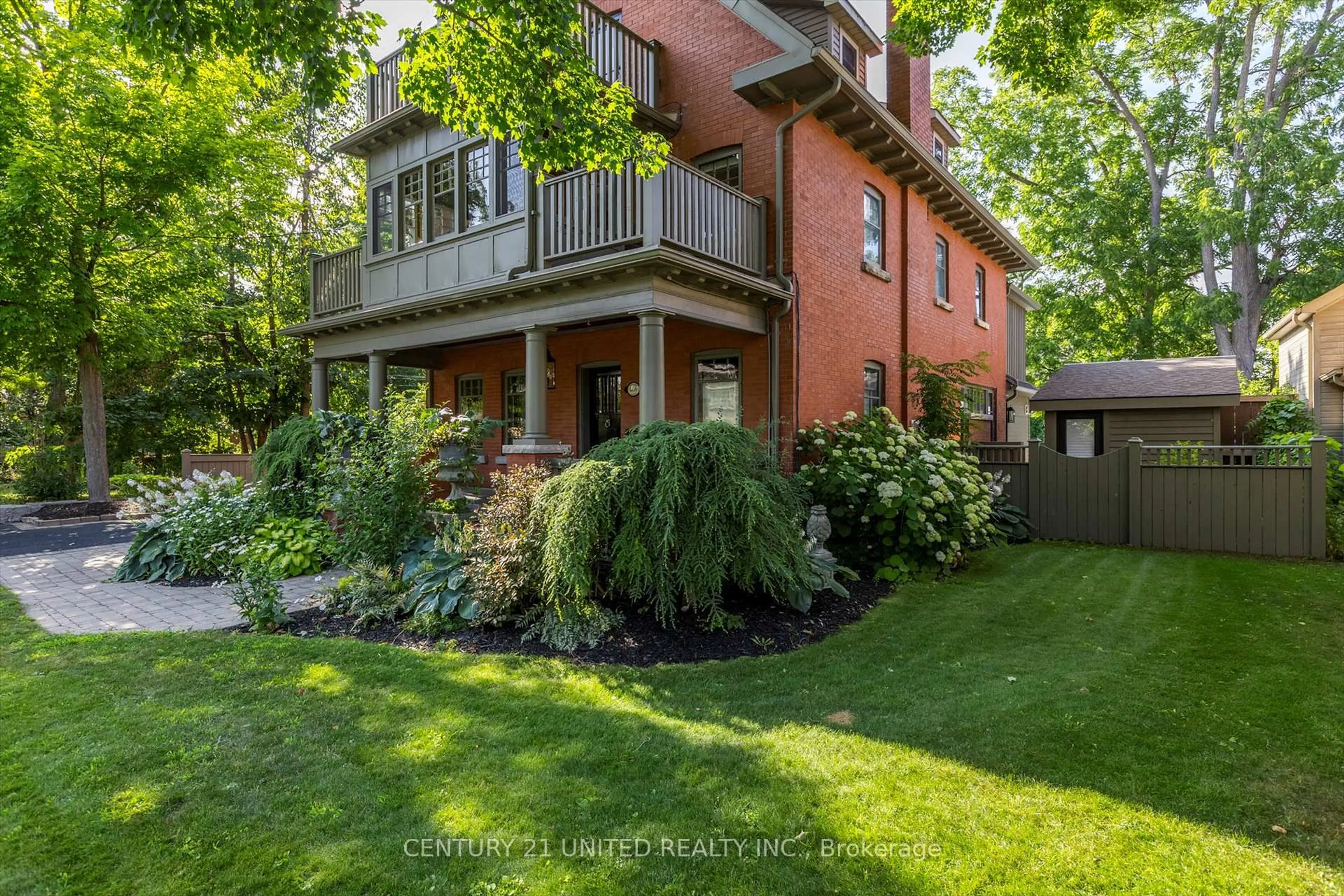 Home with brick exterior material, street for 466 Weller St, Peterborough Central Ontario K9H 2N6
