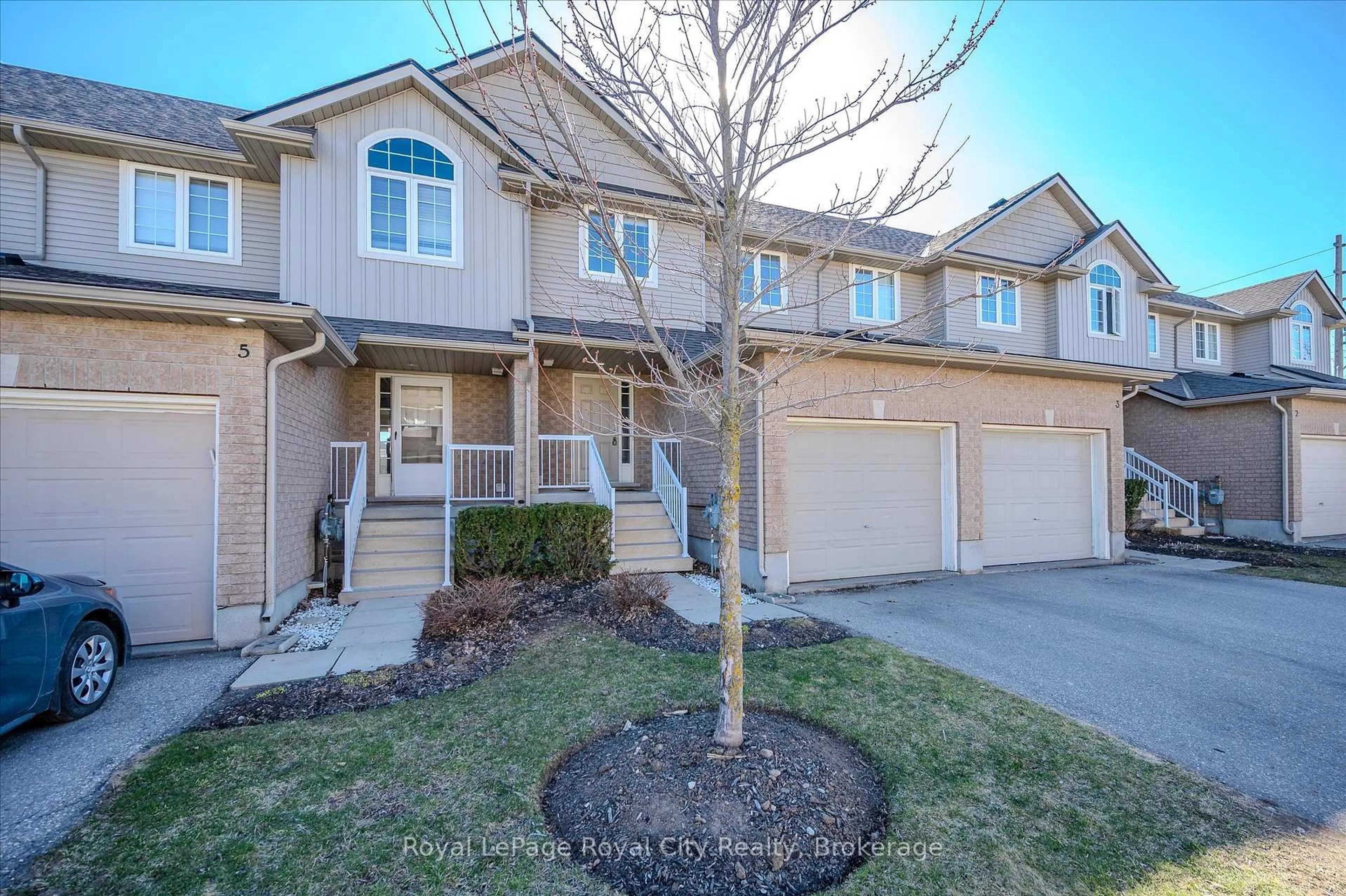 Unknown for 361 Arkell Rd #4, Guelph Ontario N1L 1E5