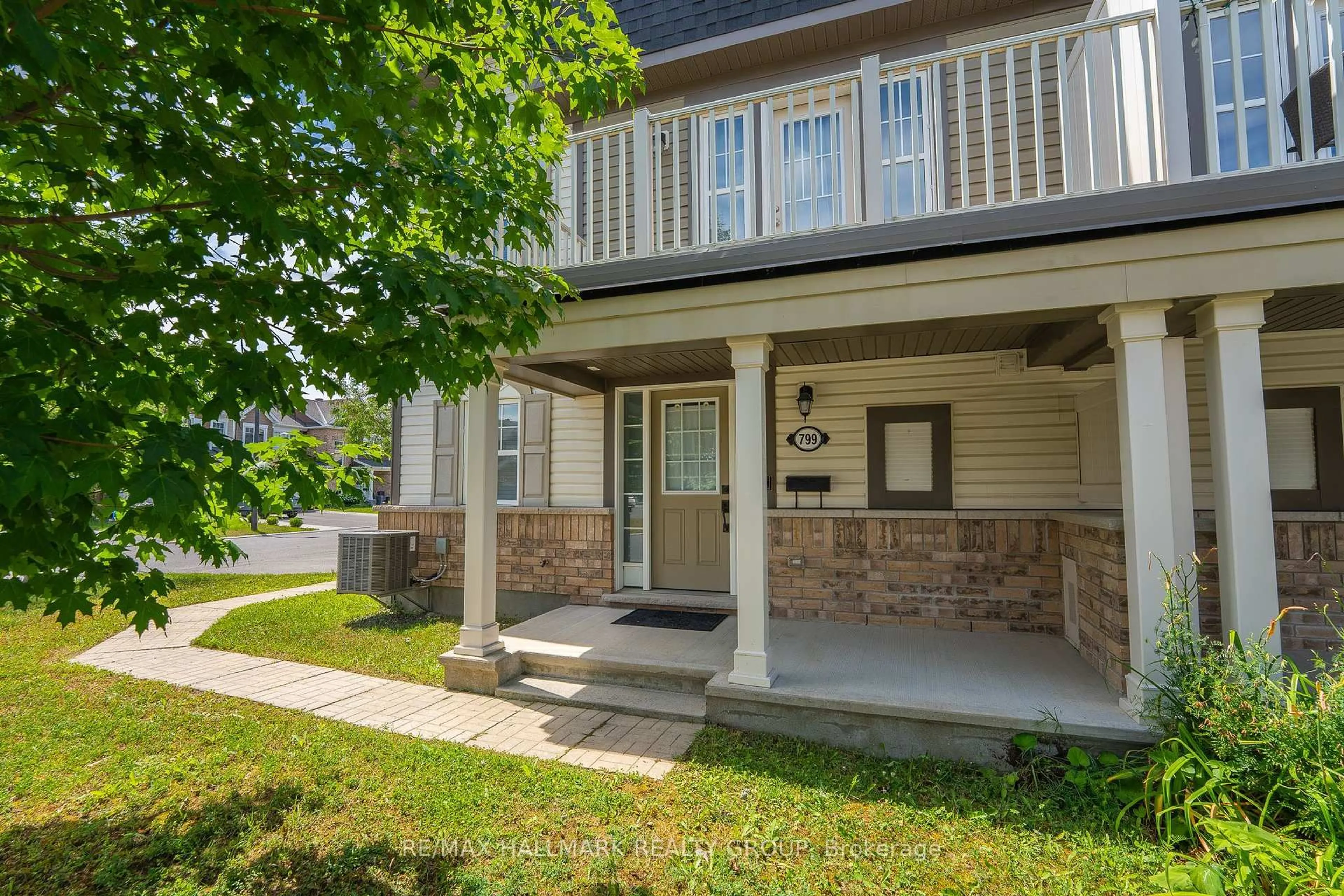 Unknown for 799 Mayfly Cres, Ottawa Ontario K2J 6C7