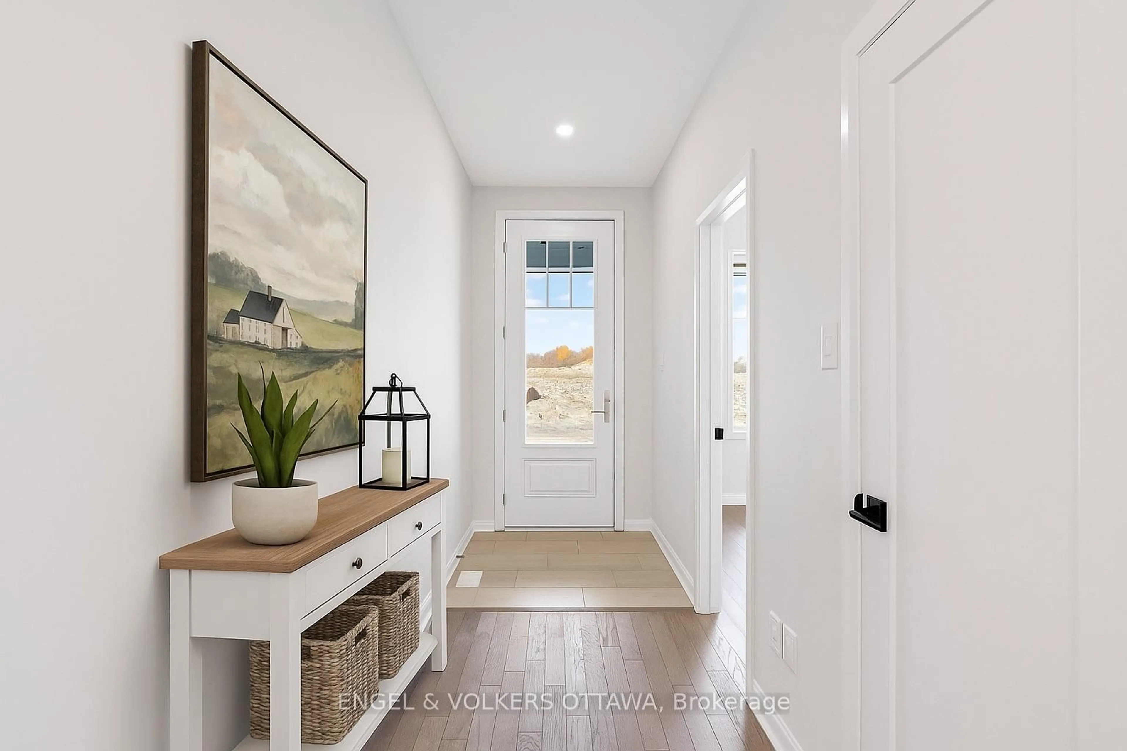 Indoor entryway for 808 Companion Cres, Manotick Ontario K4M 0X1