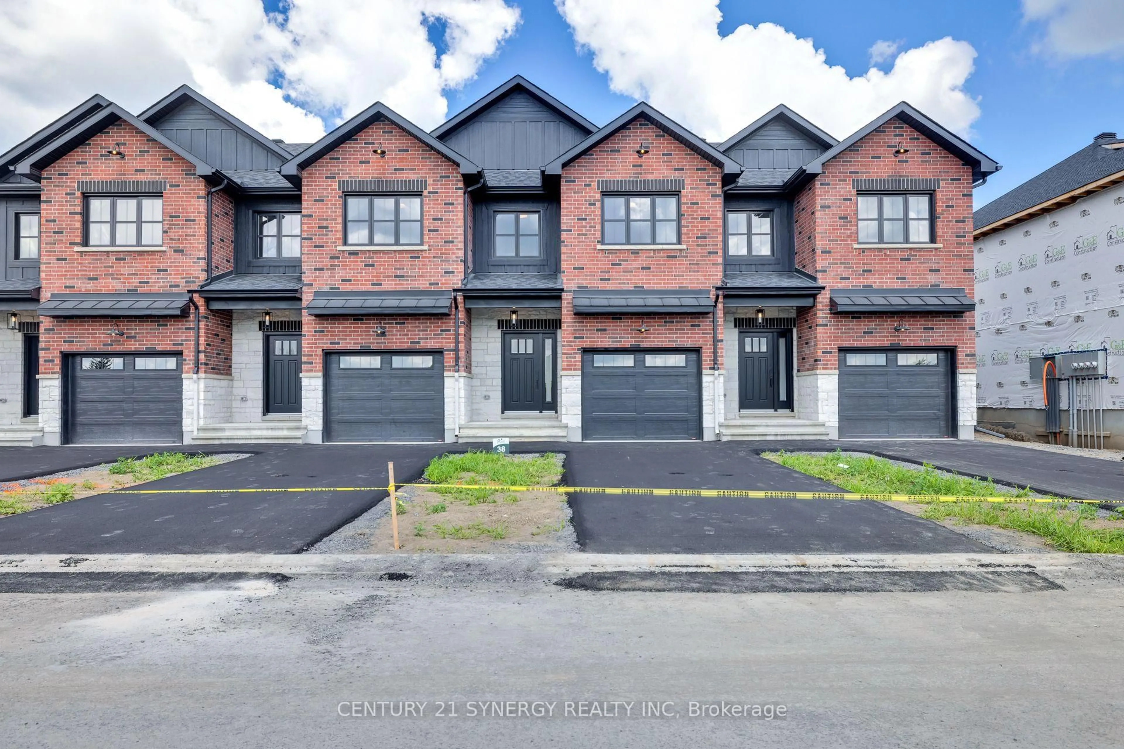 Unknown for 13 HELEN St, North Stormont Ontario K0A 1R0