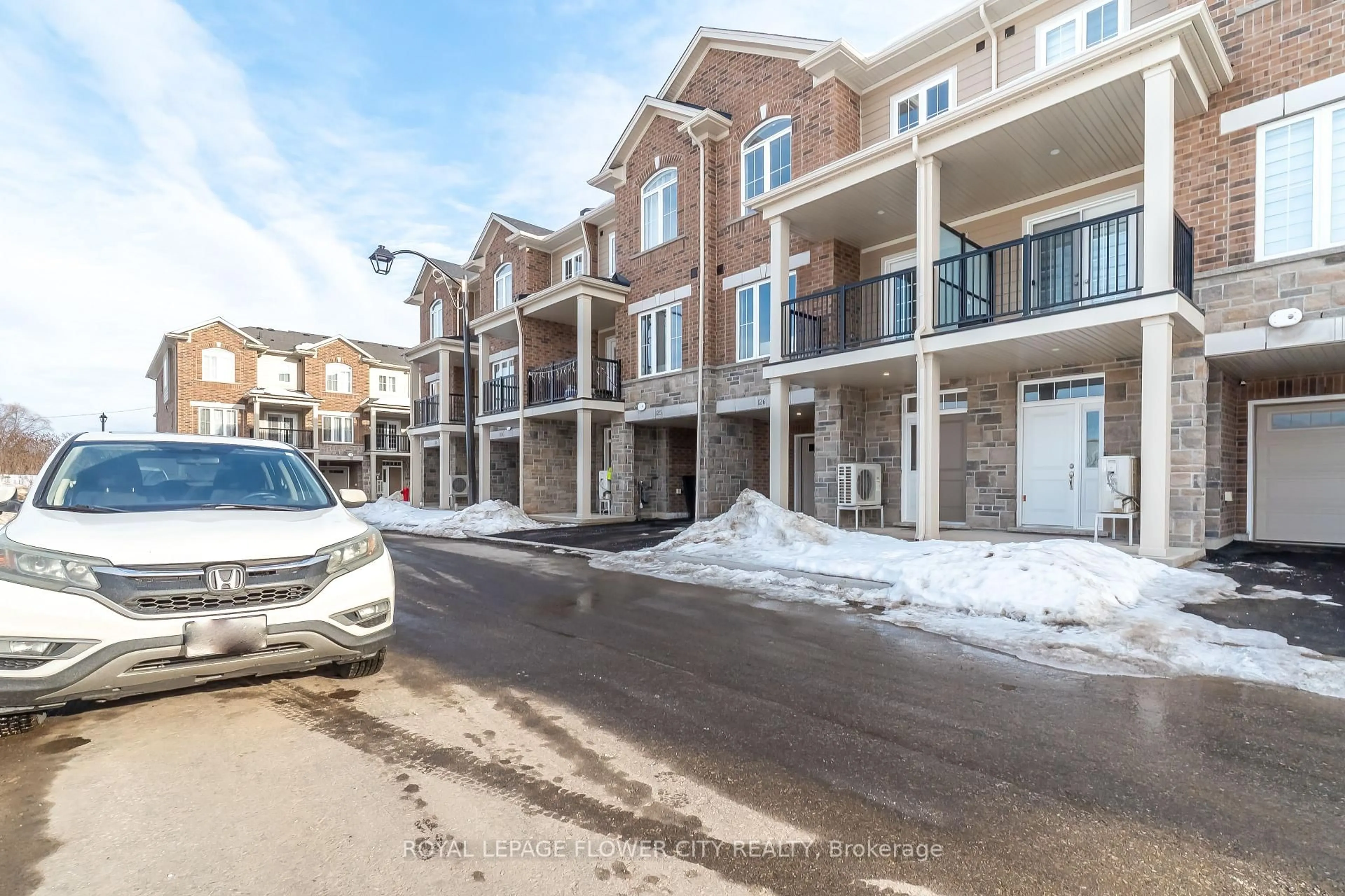 A pic from outside/outdoor area/front of a property/back of a property/a pic from drone, street for 677 Park Rd #126, Brantford Ontario N3R 0A2