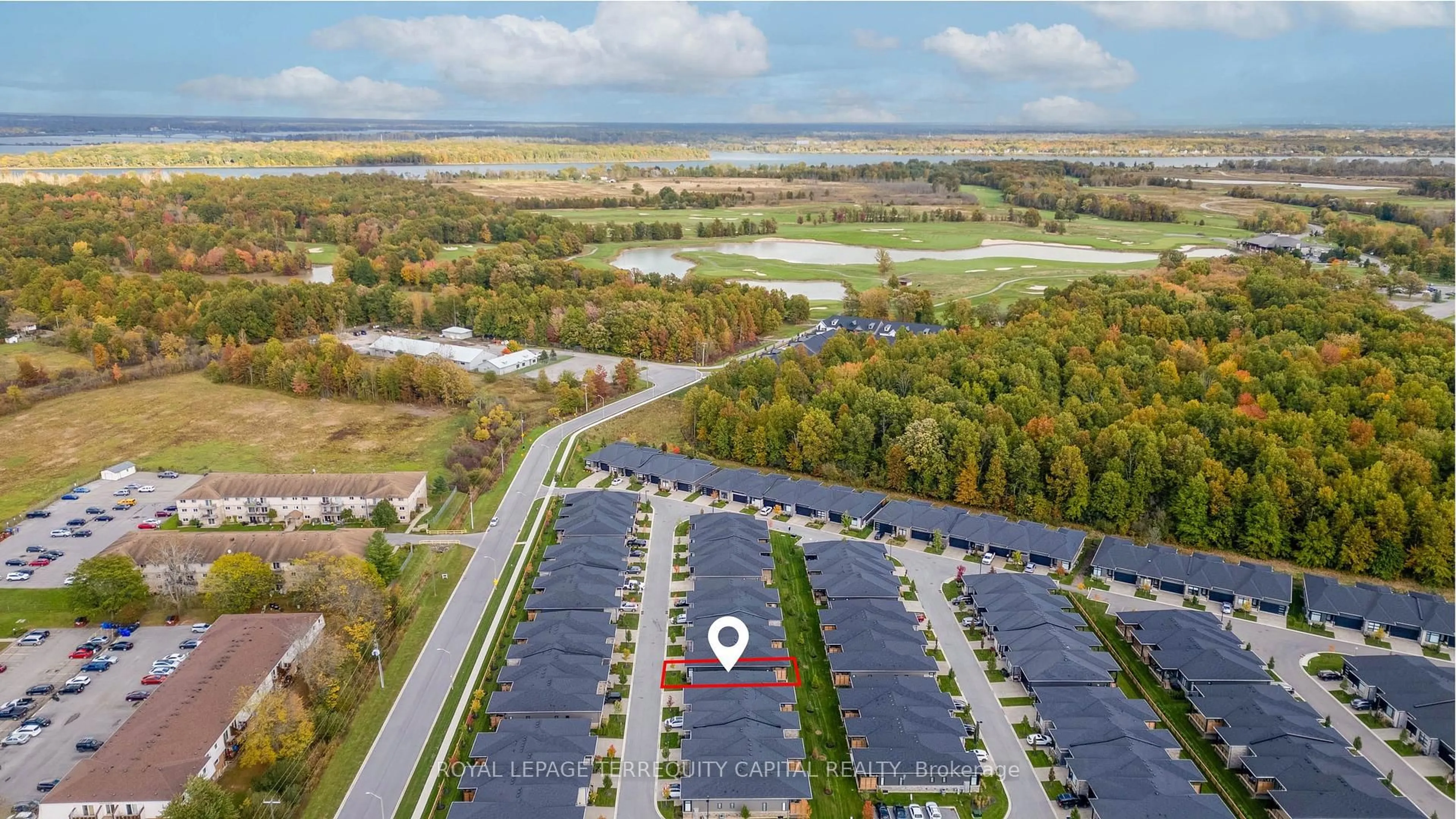 A pic from outside/outdoor area/front of a property/back of a property/a pic from drone, water/lake/river/ocean view for 8974 Willoughby Dr #19, Niagara Falls Ontario L2G 0Y7