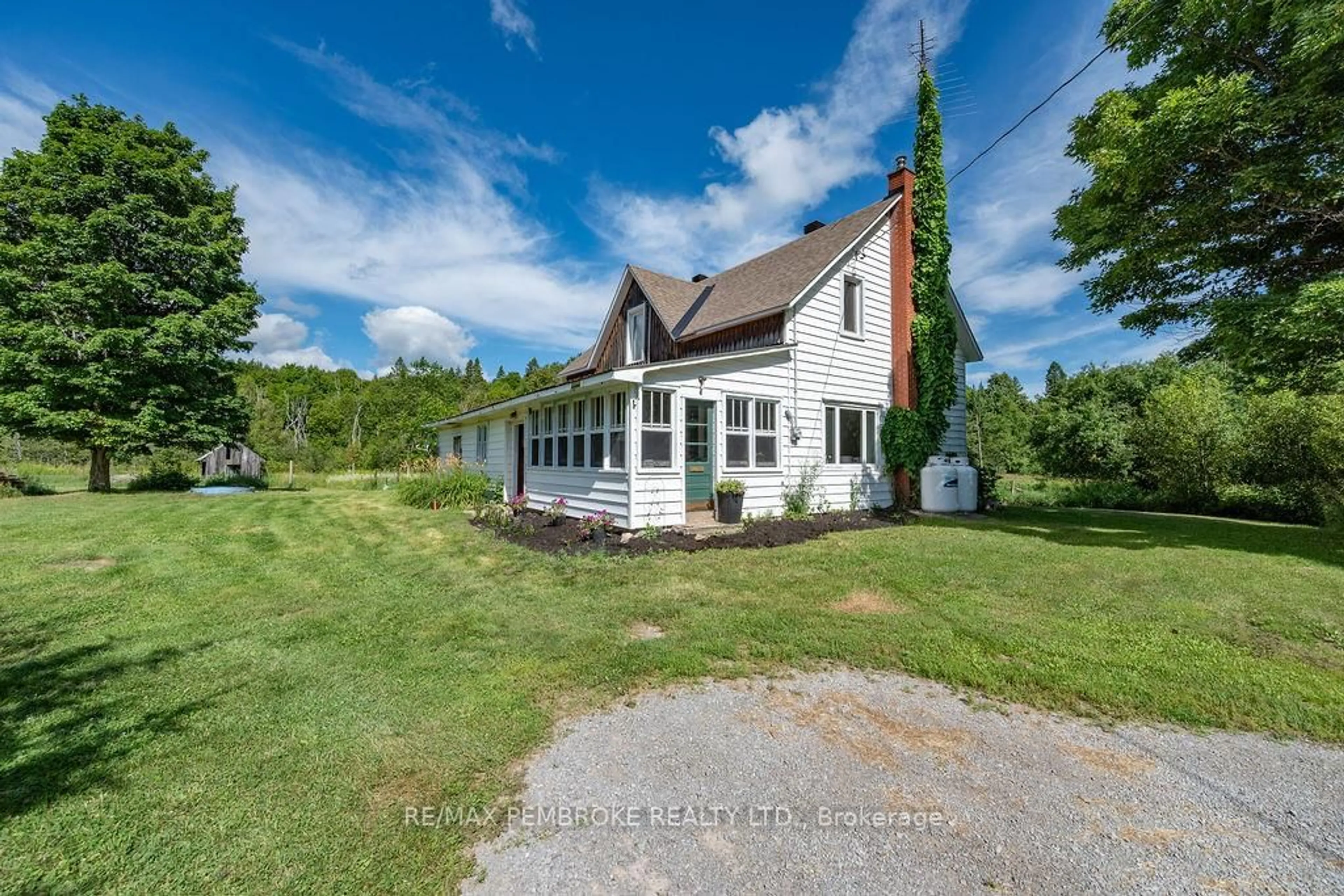 A pic from outside/outdoor area/front of a property/back of a property/a pic from drone, unknown for 416 Baptist Church Rd, Eganville Ontario K0J 1T0