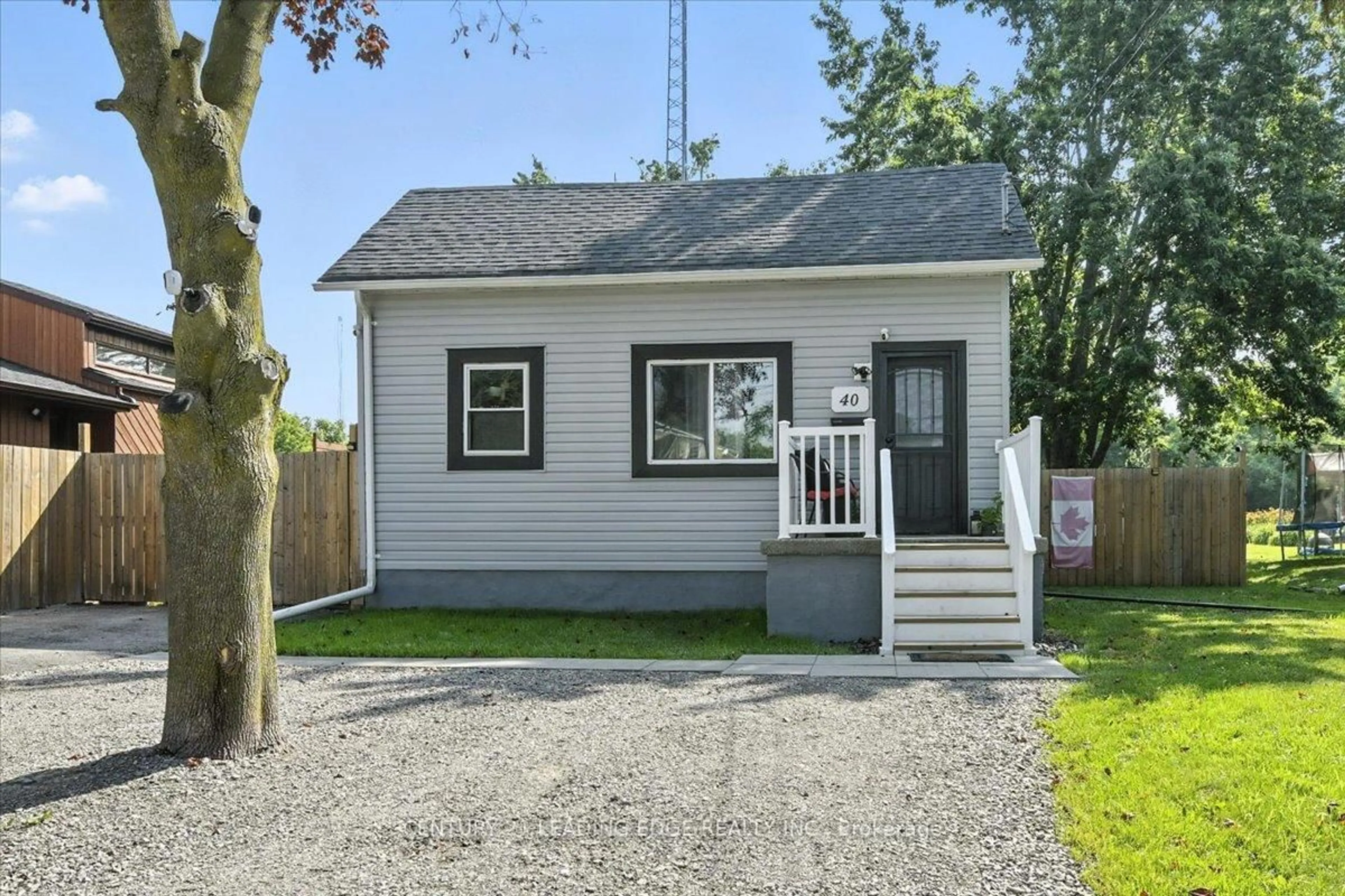 Shed for 40 St Patrick St, Kawartha Lakes Ontario K9V 1R2