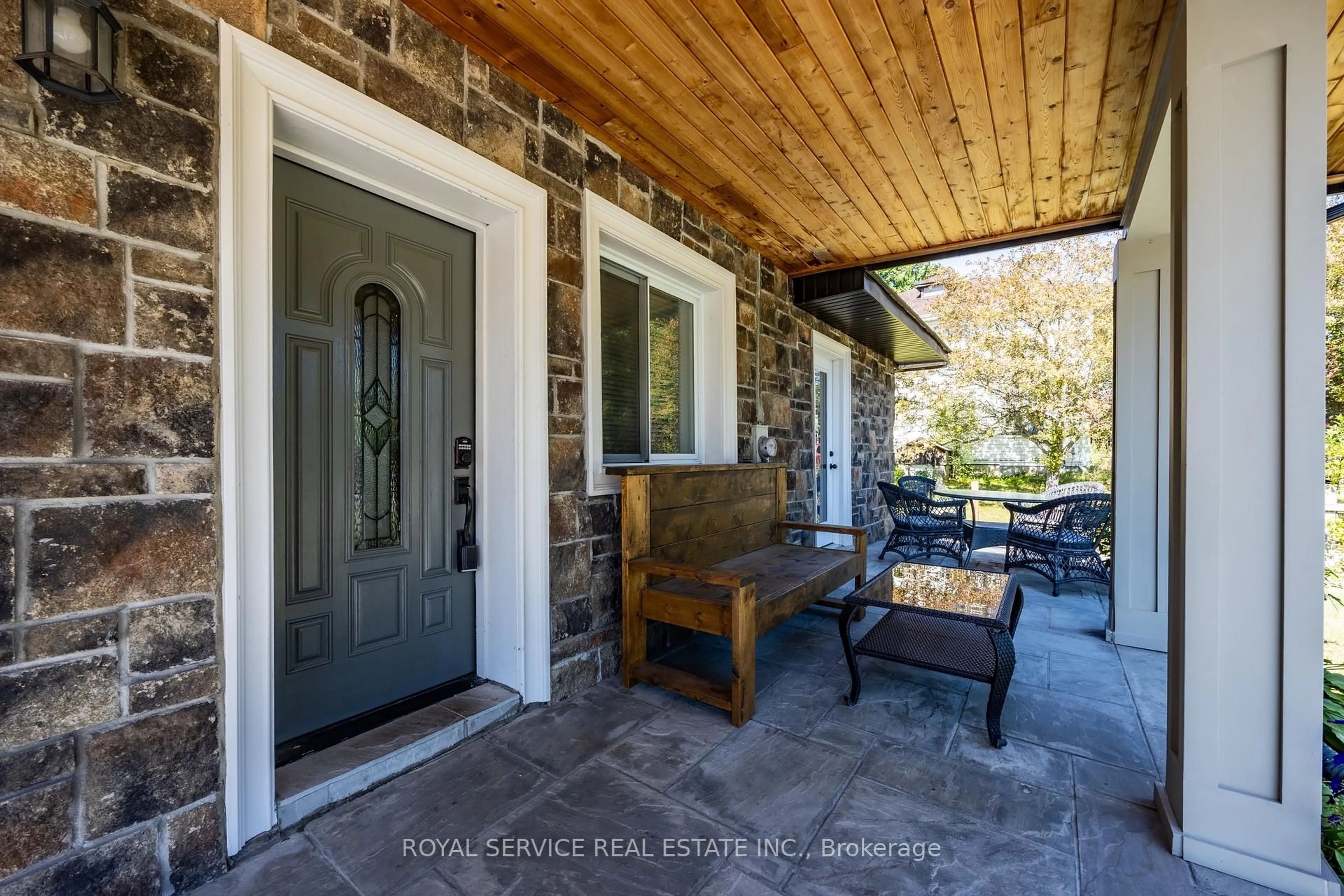 Patio, street for 41 William St, Cramahe Ontario K0K 1S0