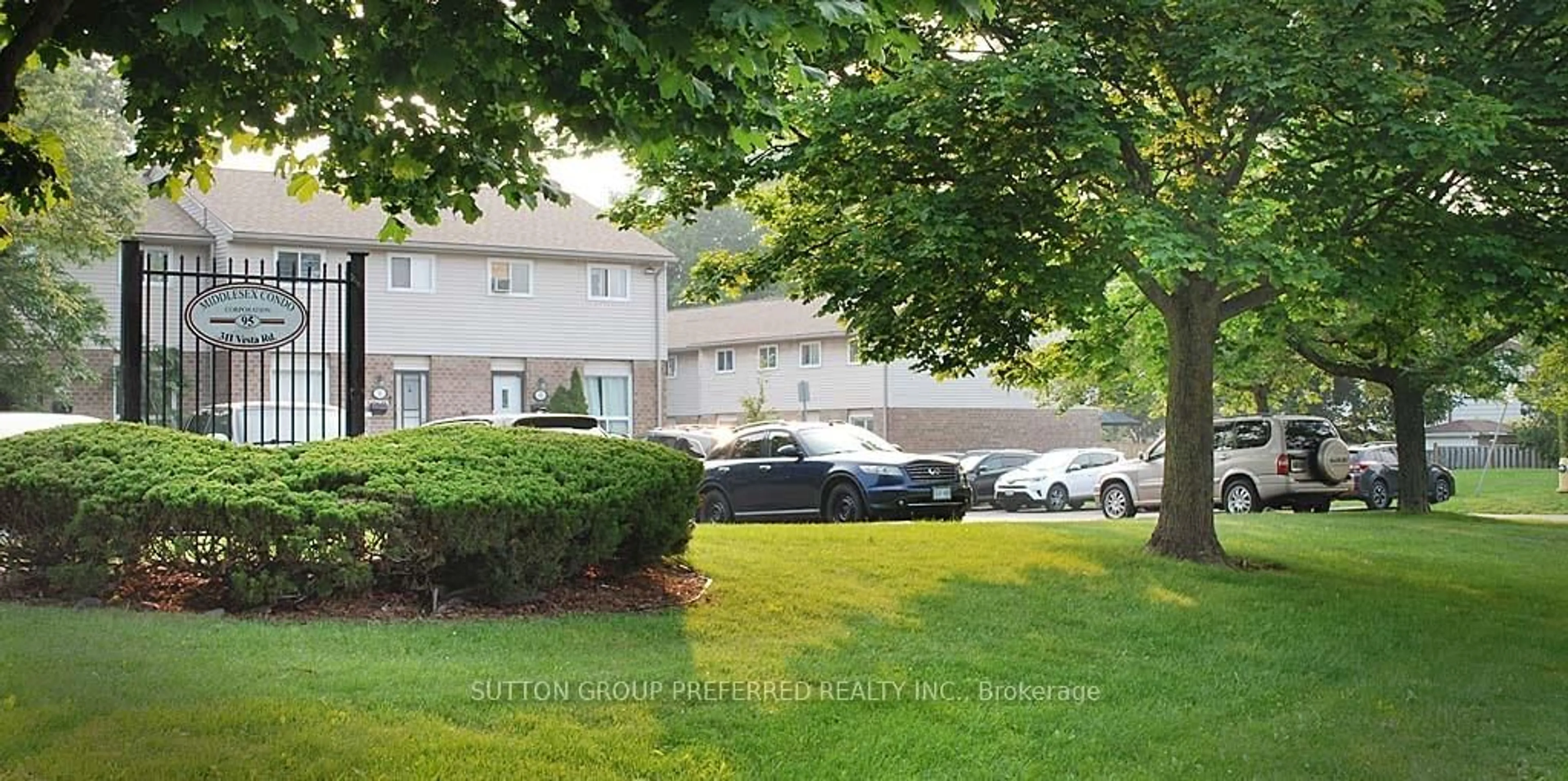 Unknown for 311 Vesta Rd #6, London East Ontario N5Y 5J1