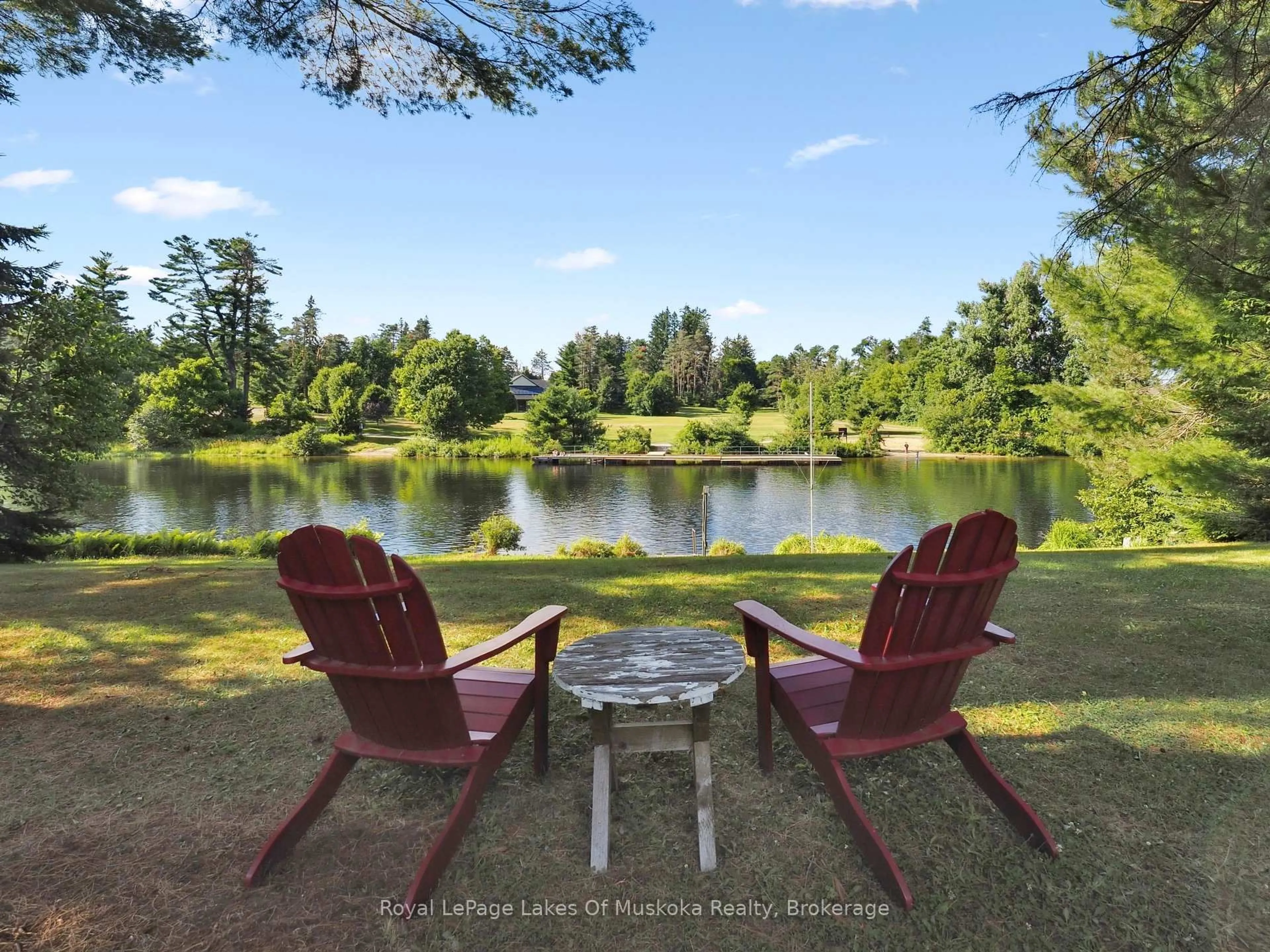 Patio, water/lake/river/ocean view for 78 Beaumont Dr, Bracebridge Ontario P1L 1X2